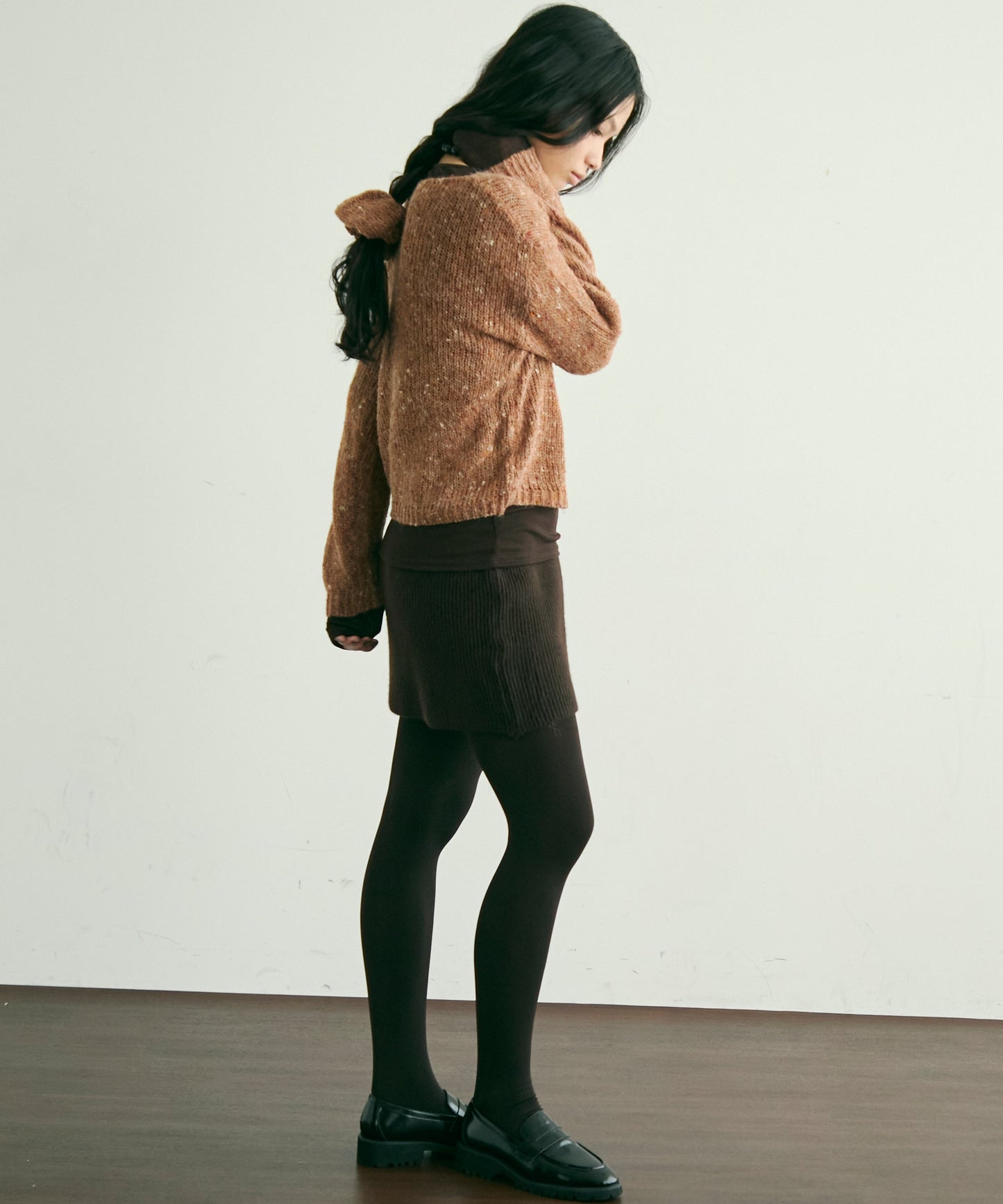 シュシュ付きモヘアライクネットニット