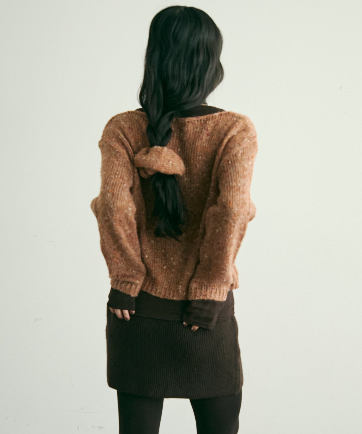 シュシュ付きモヘアライクネットニット