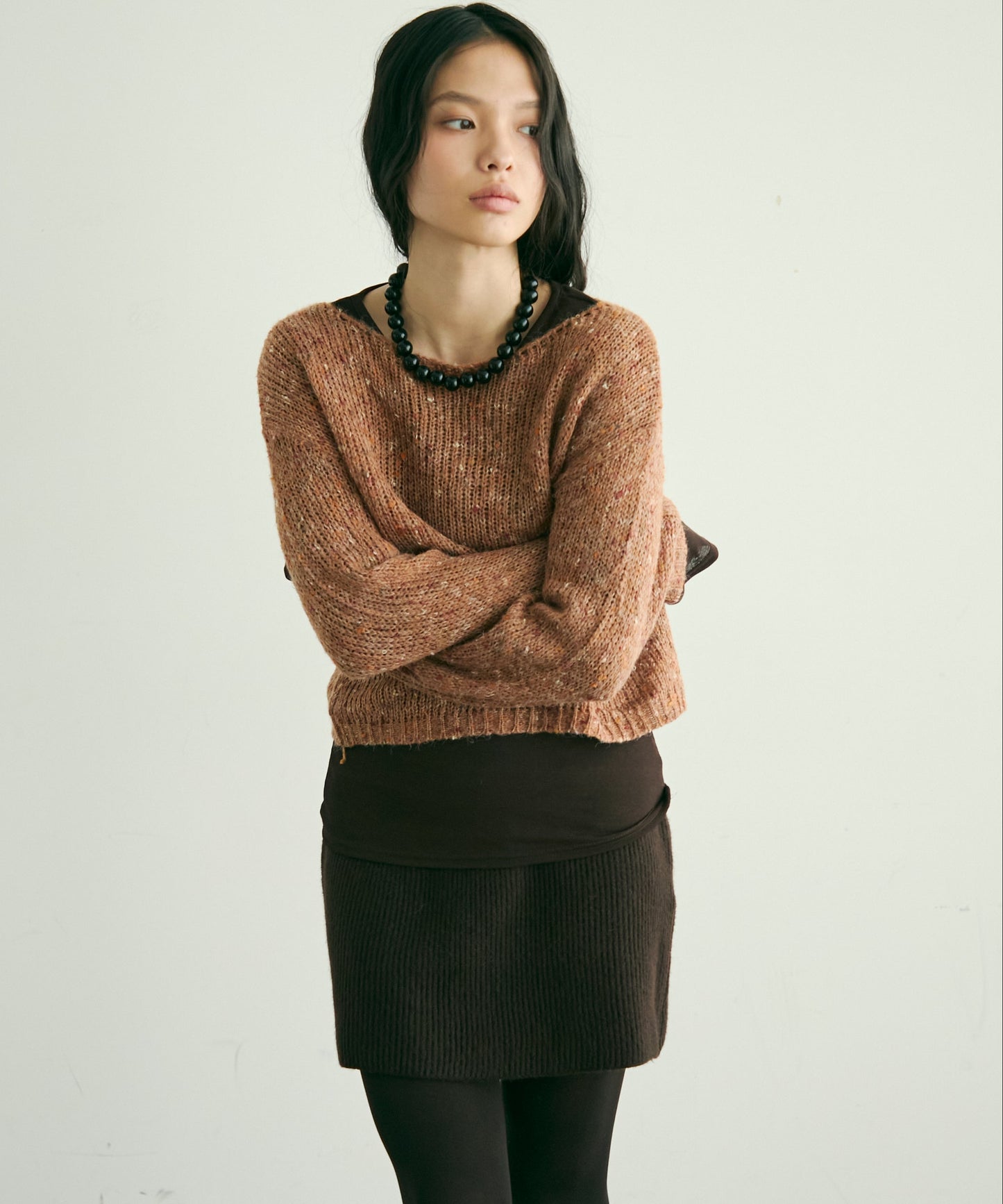 シュシュ付きモヘアライクネットニット