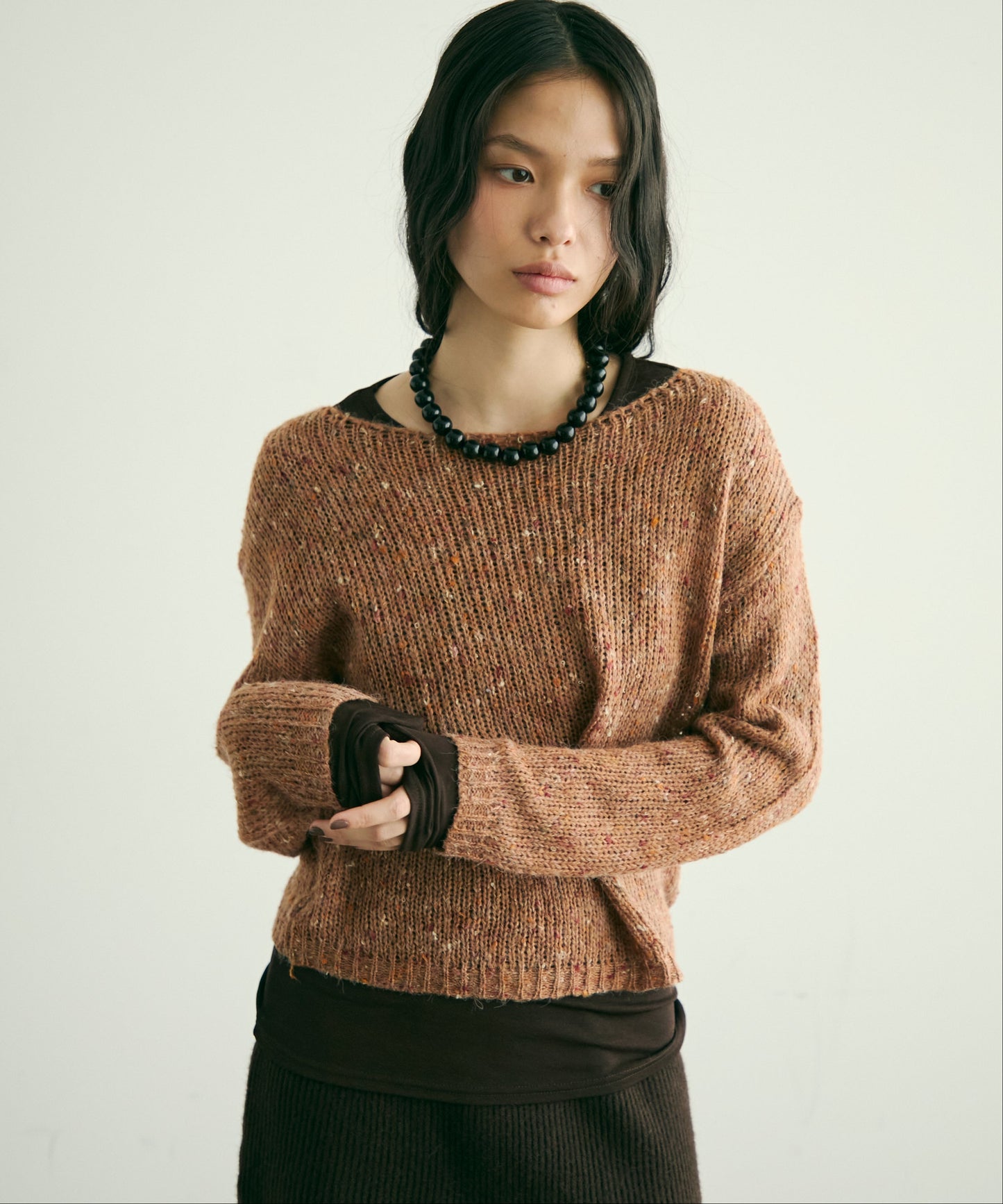 シュシュ付きモヘアライクネットニット