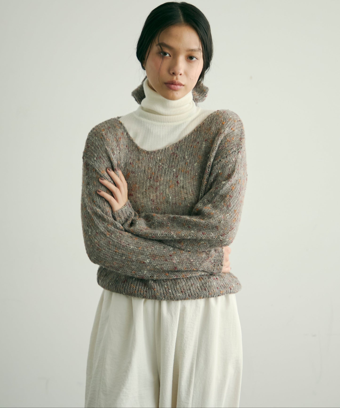 シュシュ付きモヘアライクネットニット