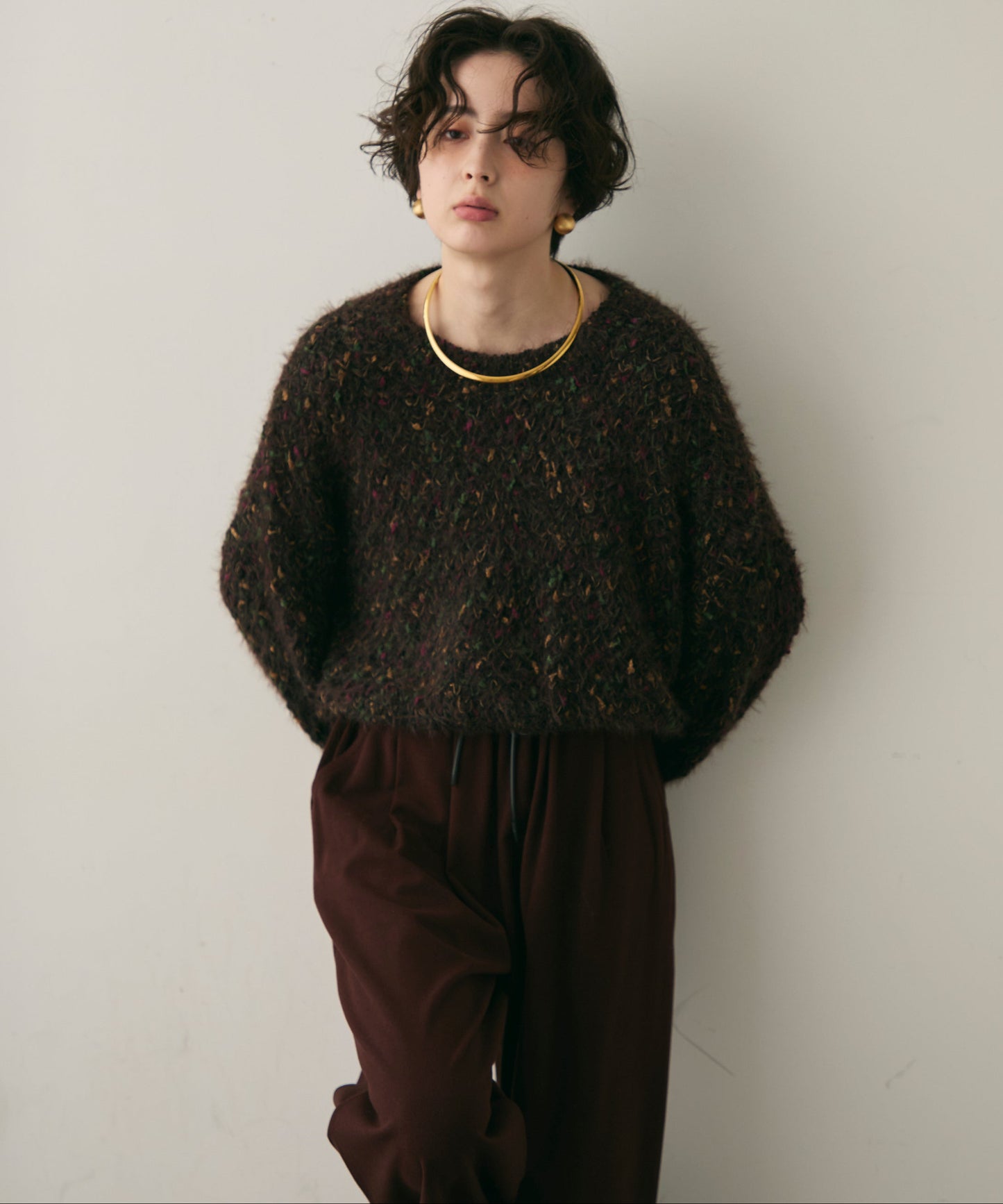 カラーネップルーズニット