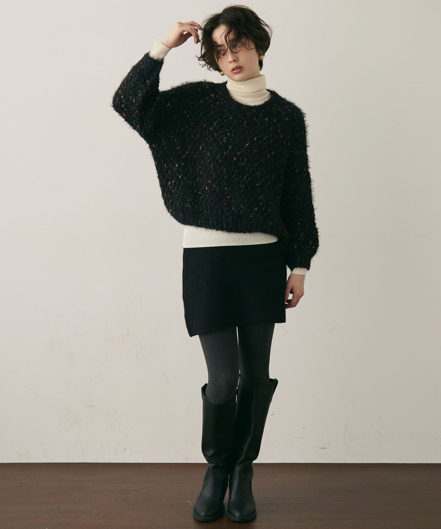 カラーネップルーズニット