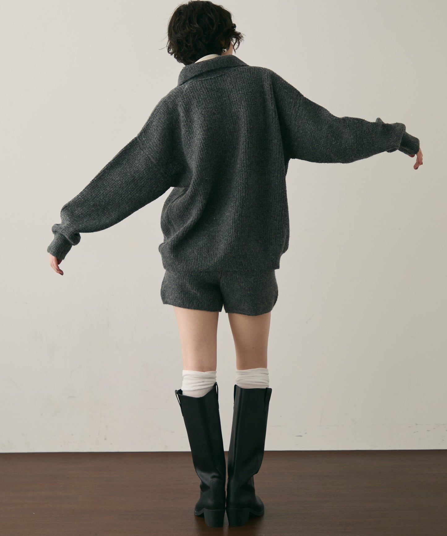 ニットスキッパー＋ショートパンツセットアップ