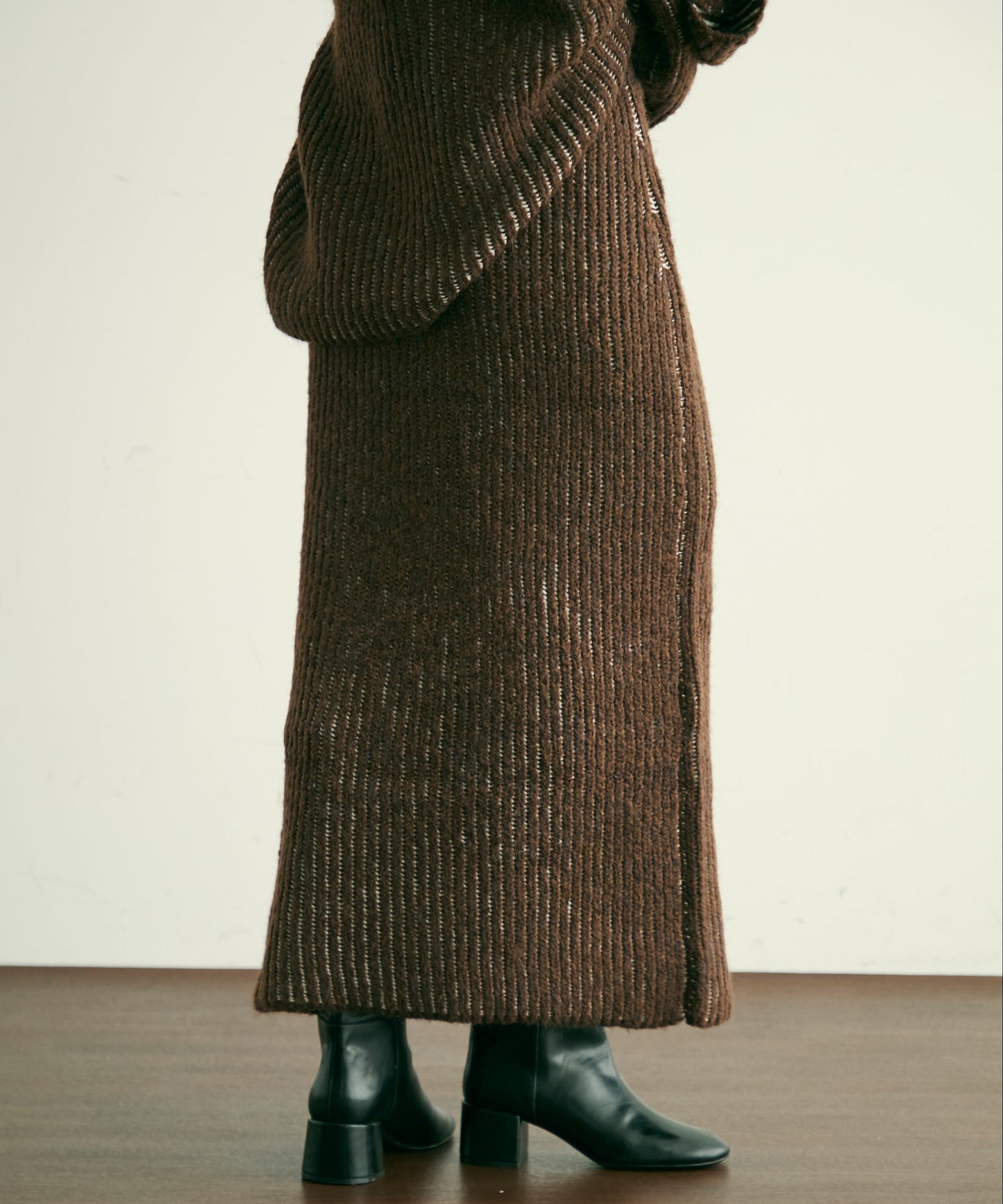 両畦ストライプアルパカタッチタイトスカート