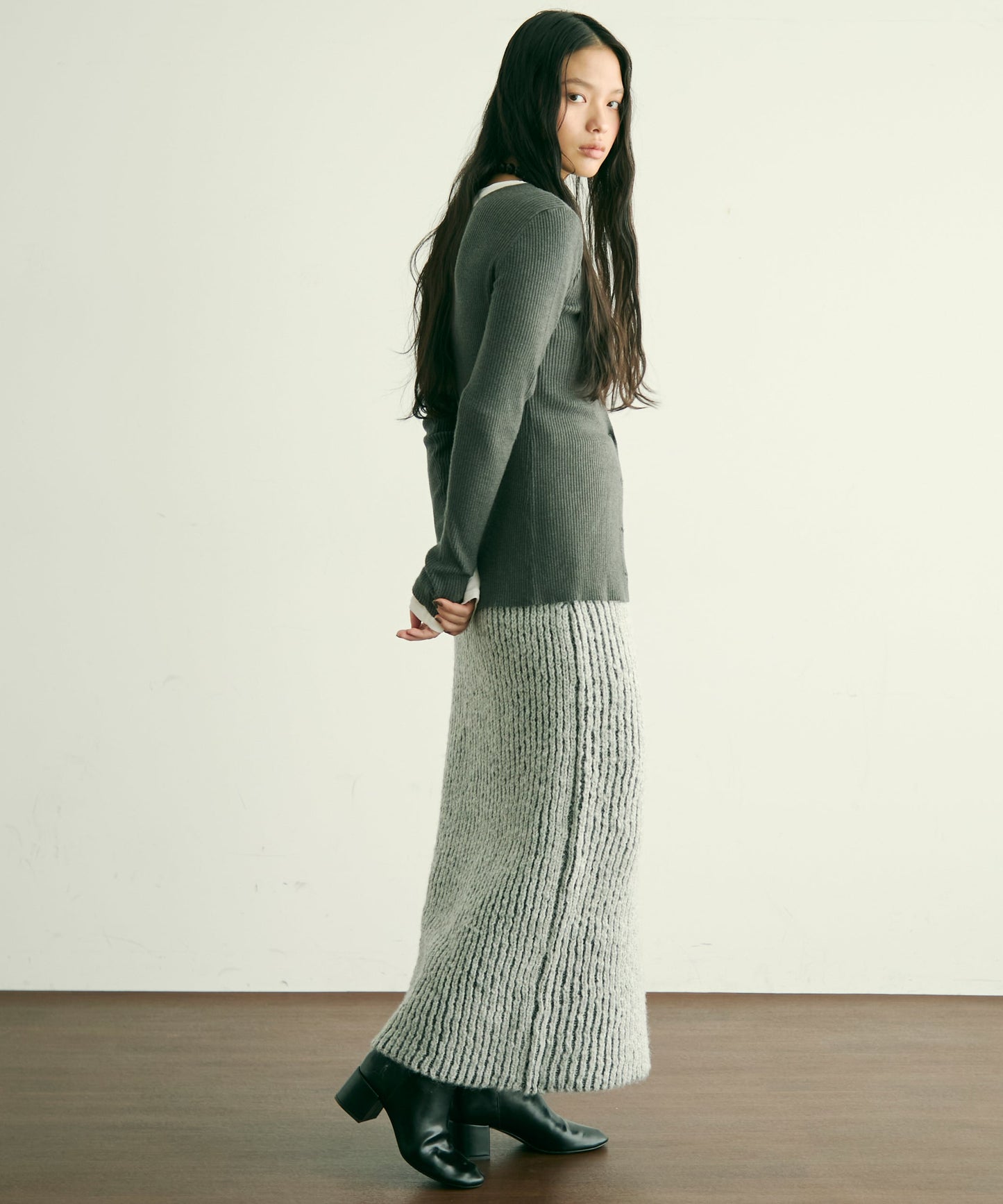 両畦ストライプアルパカタッチタイトスカート