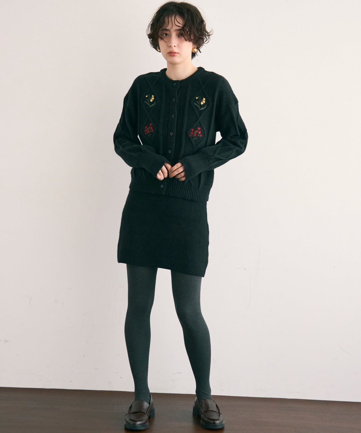ニットミニスカート