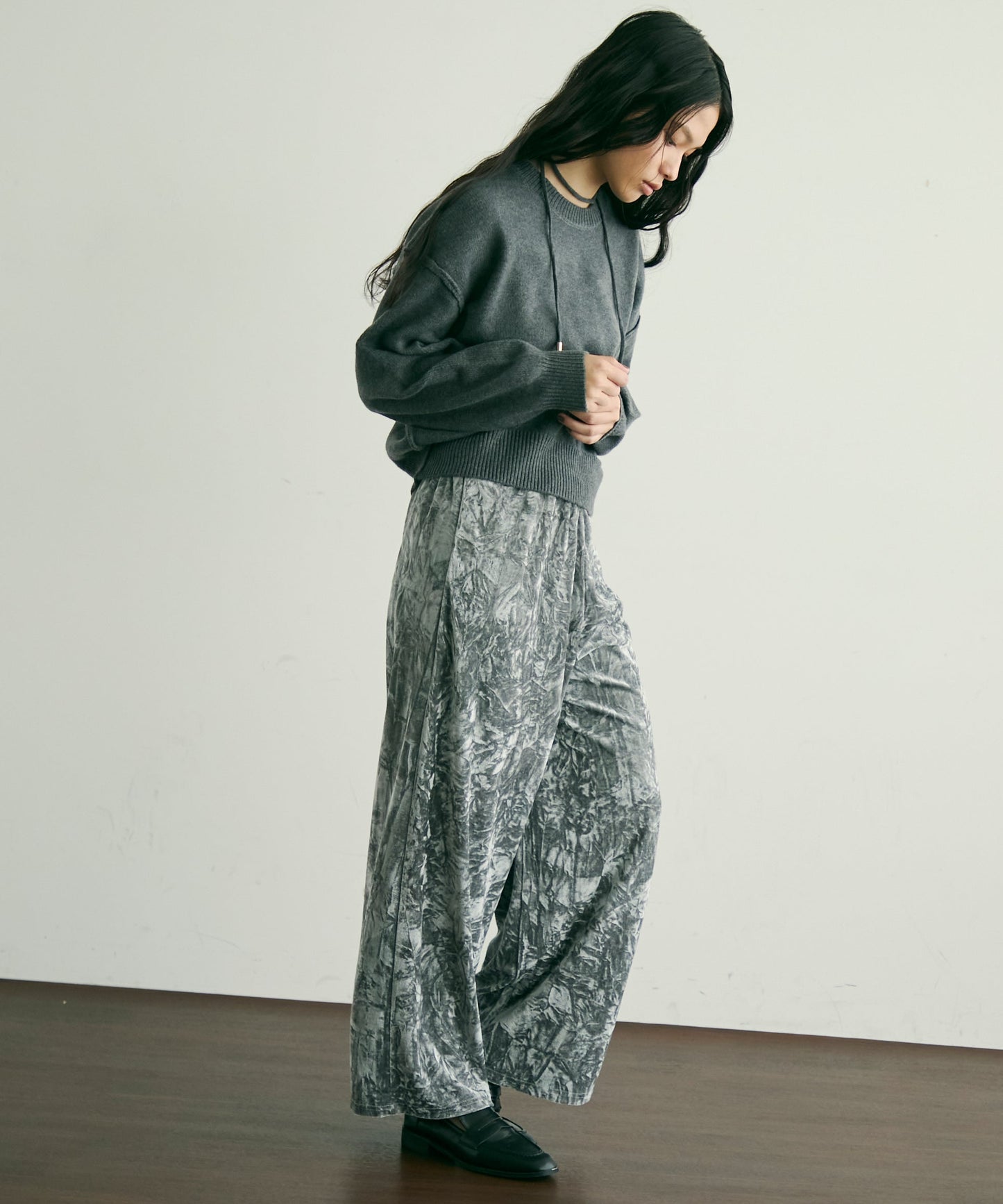 クラッシュベロアロングイージーパンツ