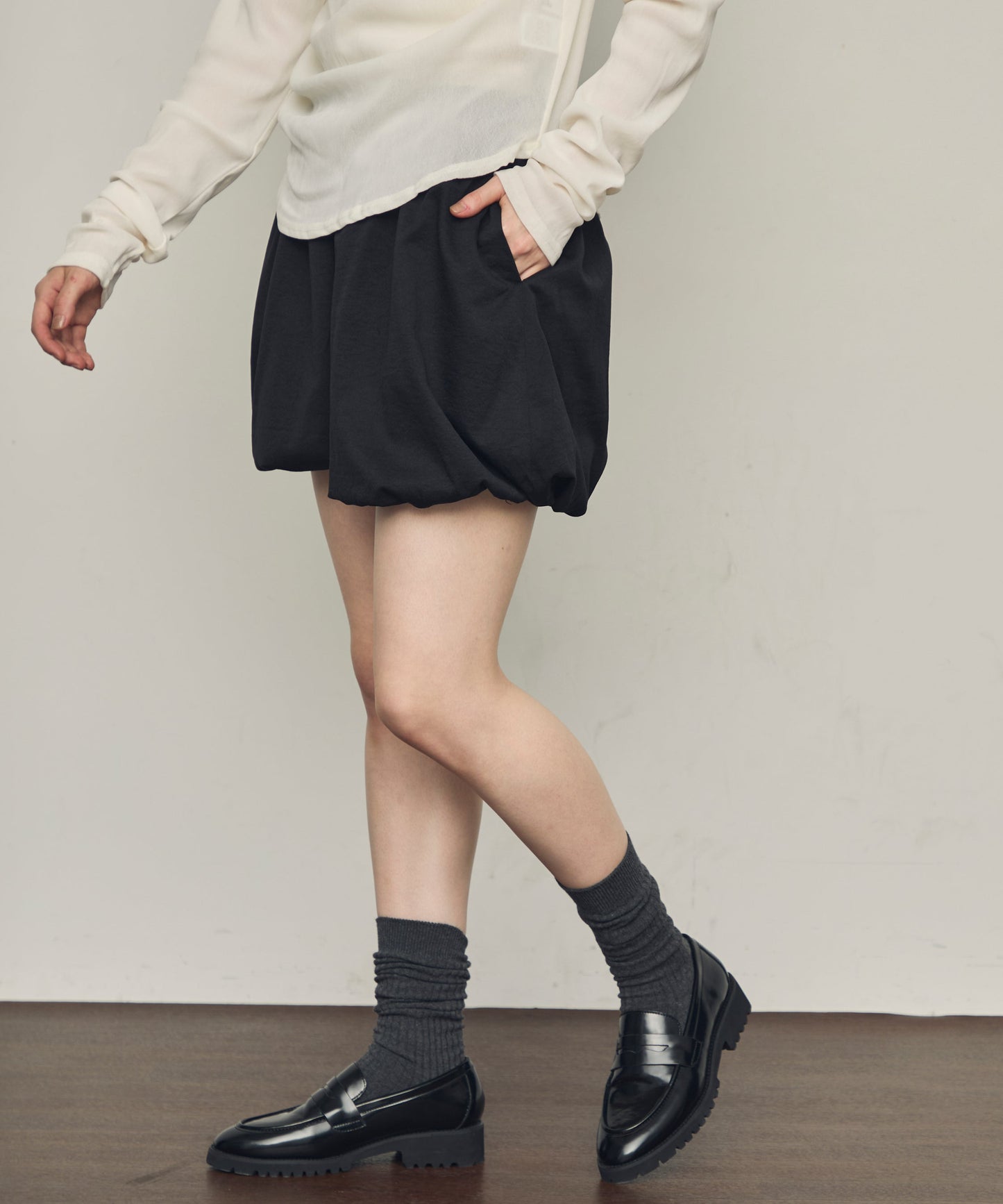TPUワッシャーバルーンミニパンツ