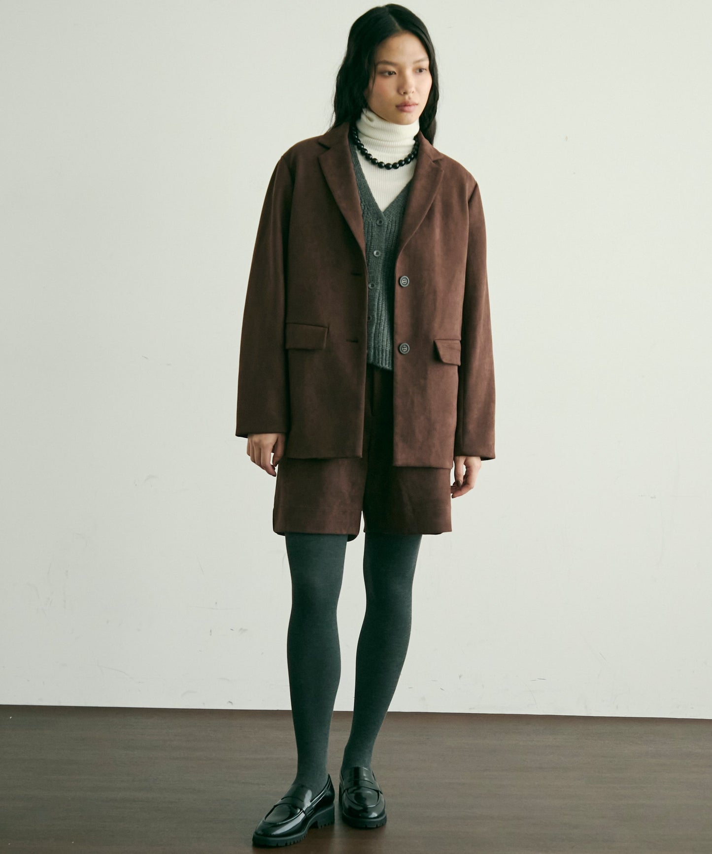 スエードライクタックハーフパンツ