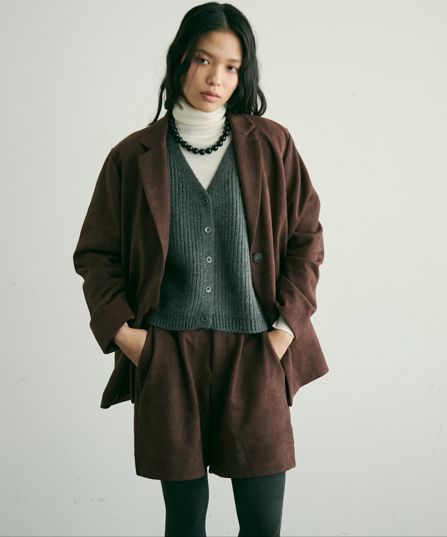 スエードライクタックハーフパンツ