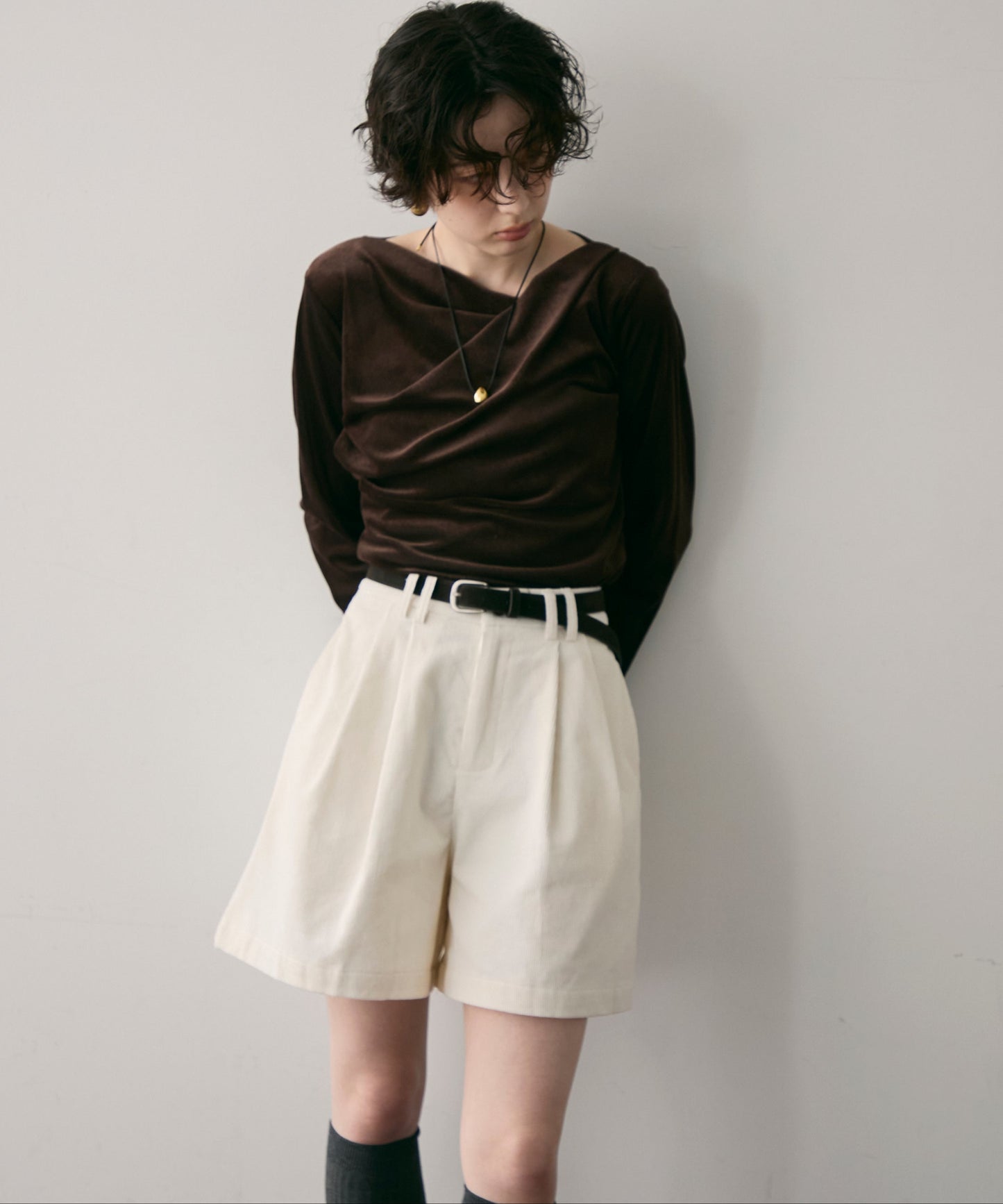 ベルト付きコーデュロイショートパンツ