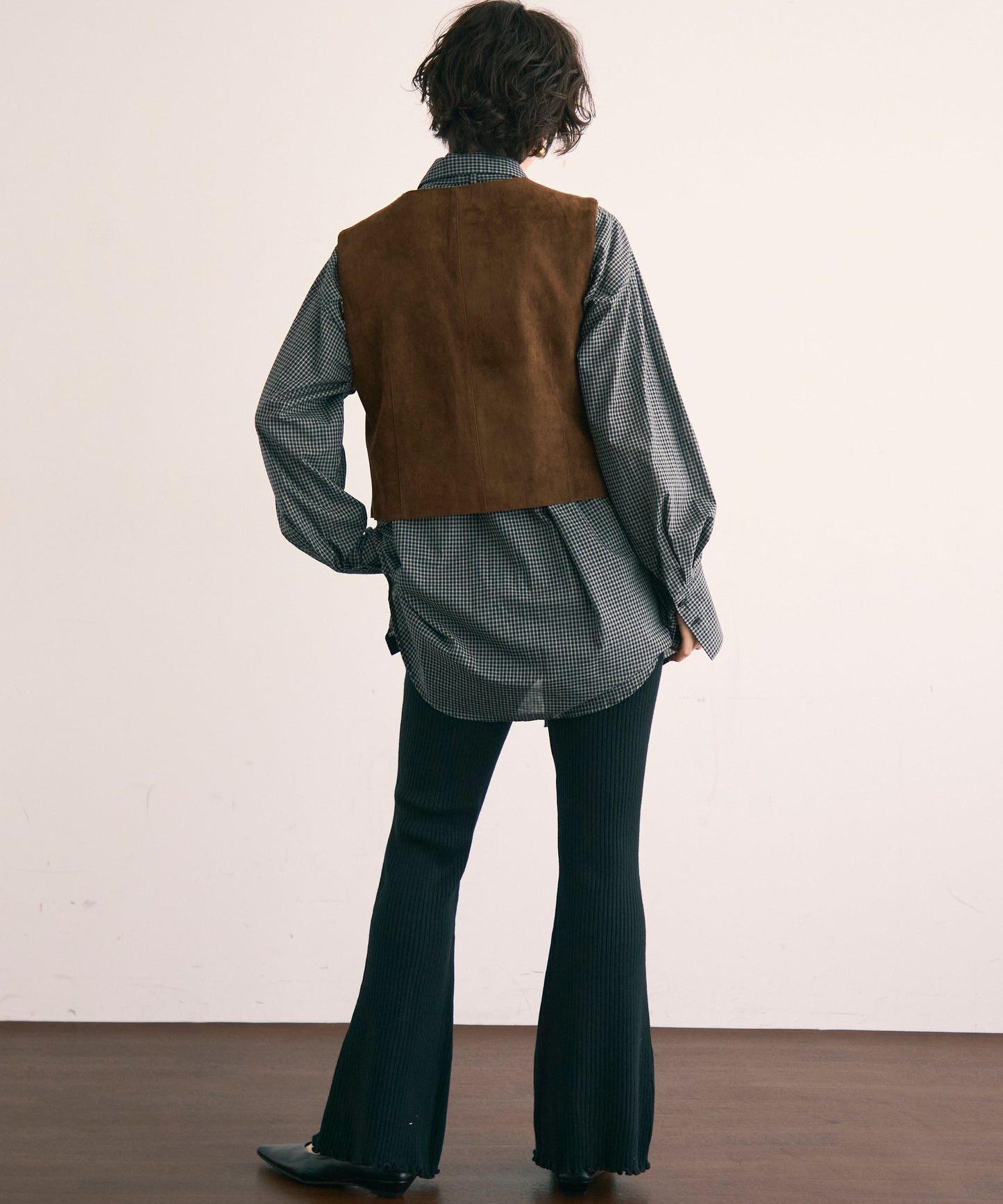 リブ編みニットフレアーシルエットパンツ