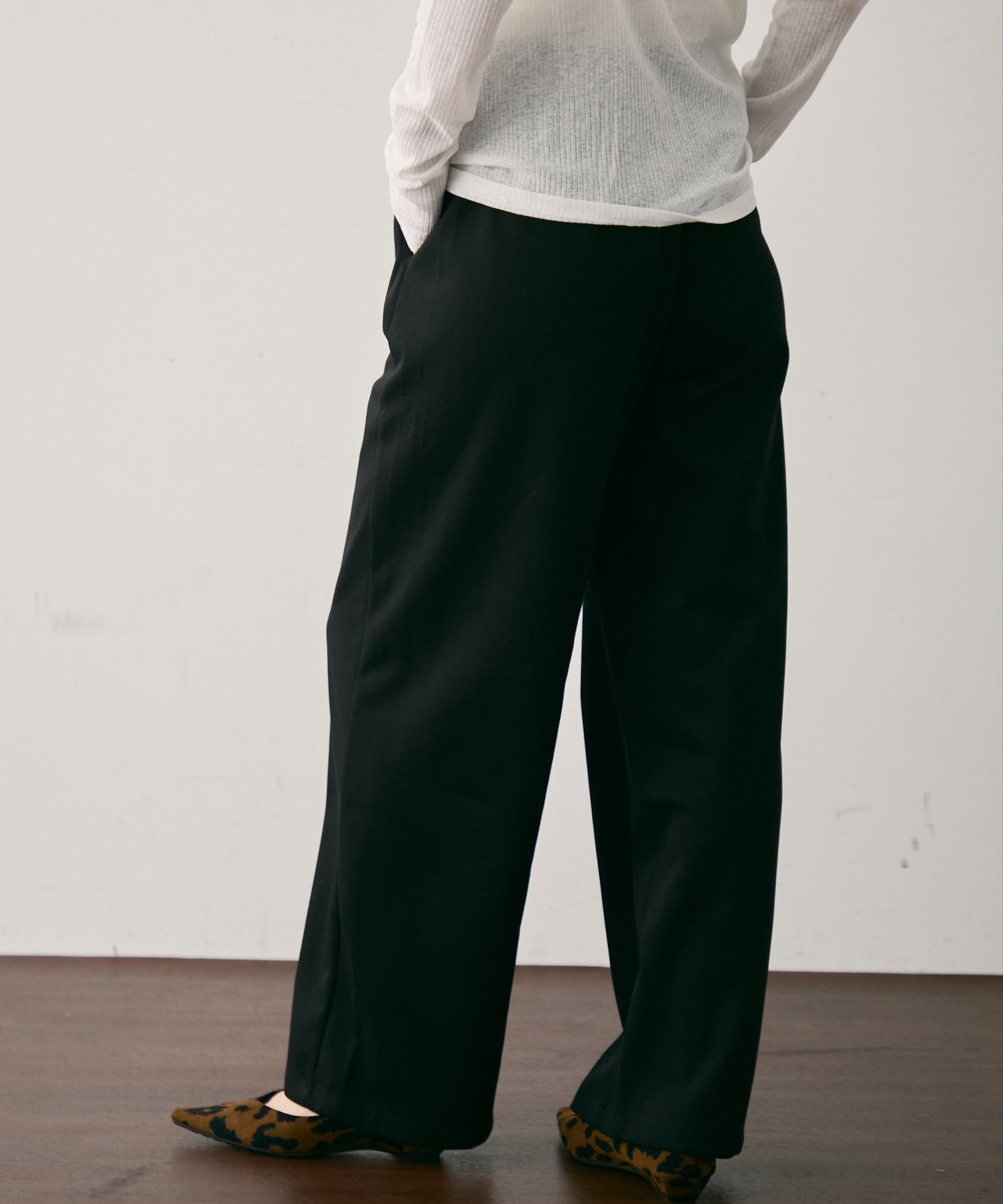 ドロストスウェットパンツ