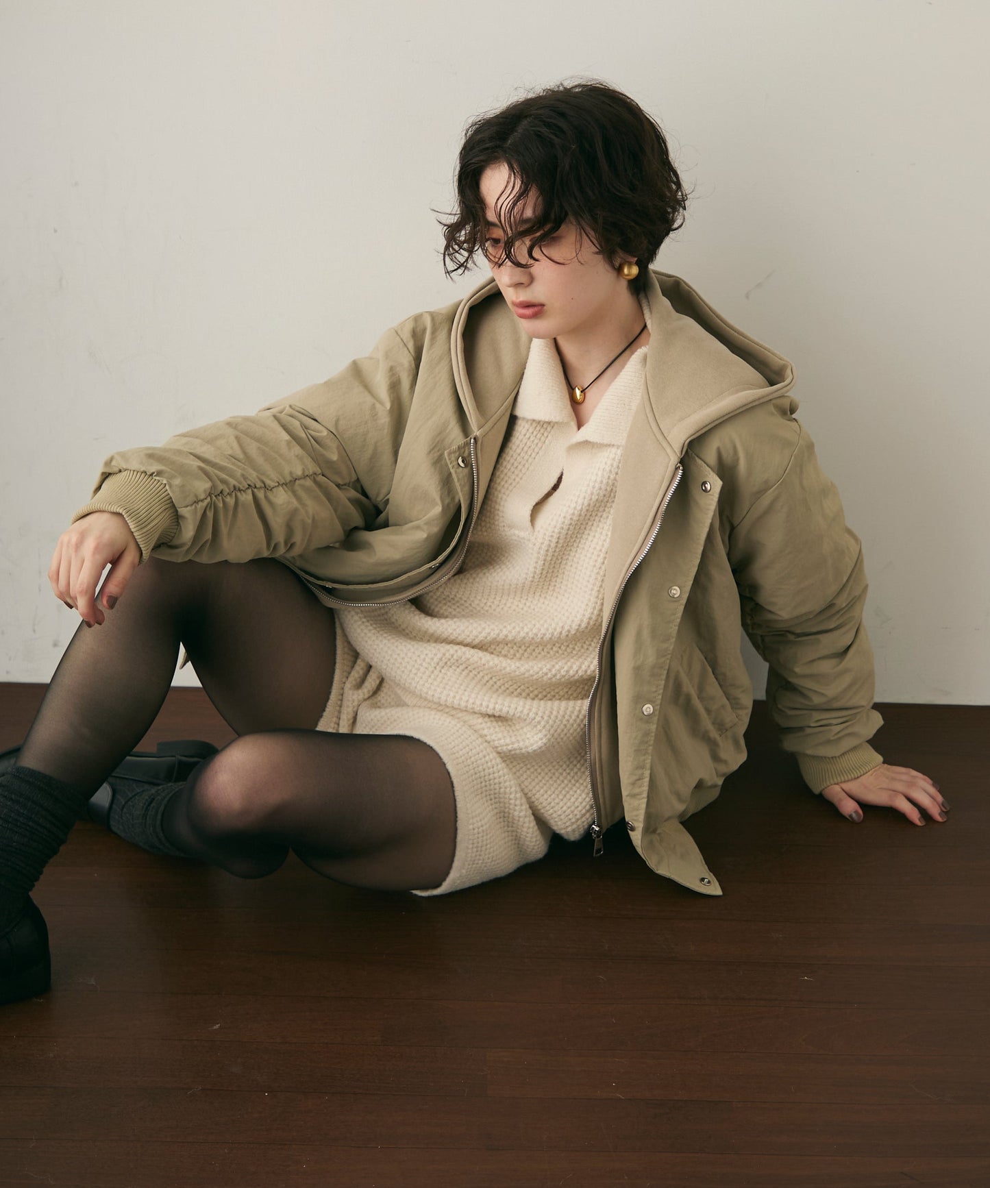 フェイクレイヤードフーデッドボンバージャケット