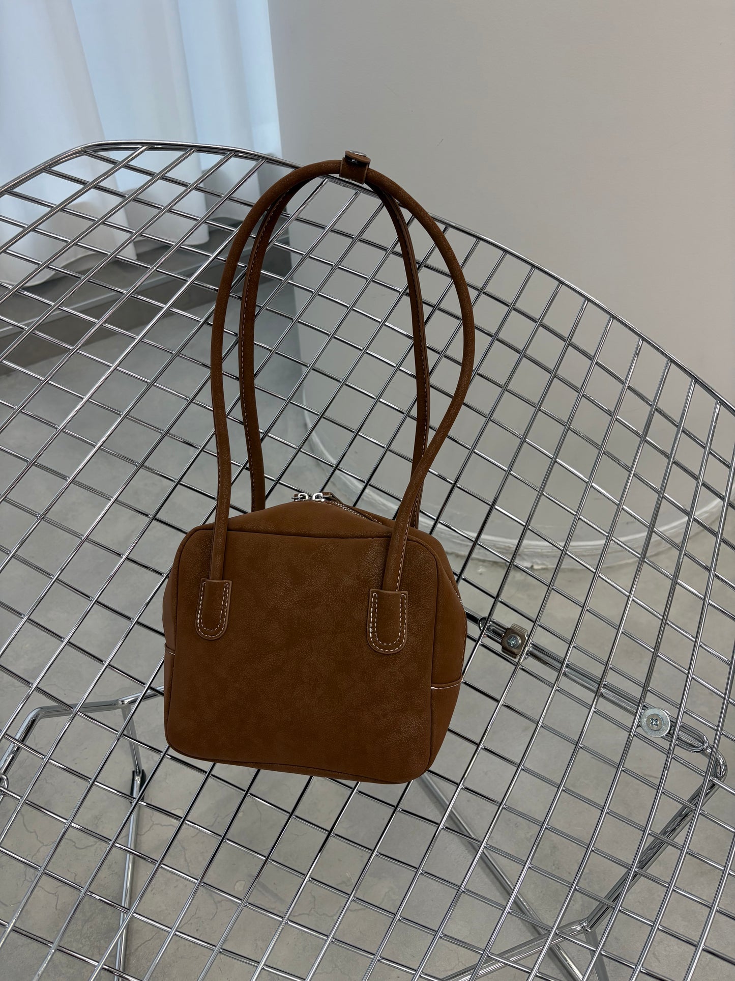ロングハンドルスクエアボストンBAG