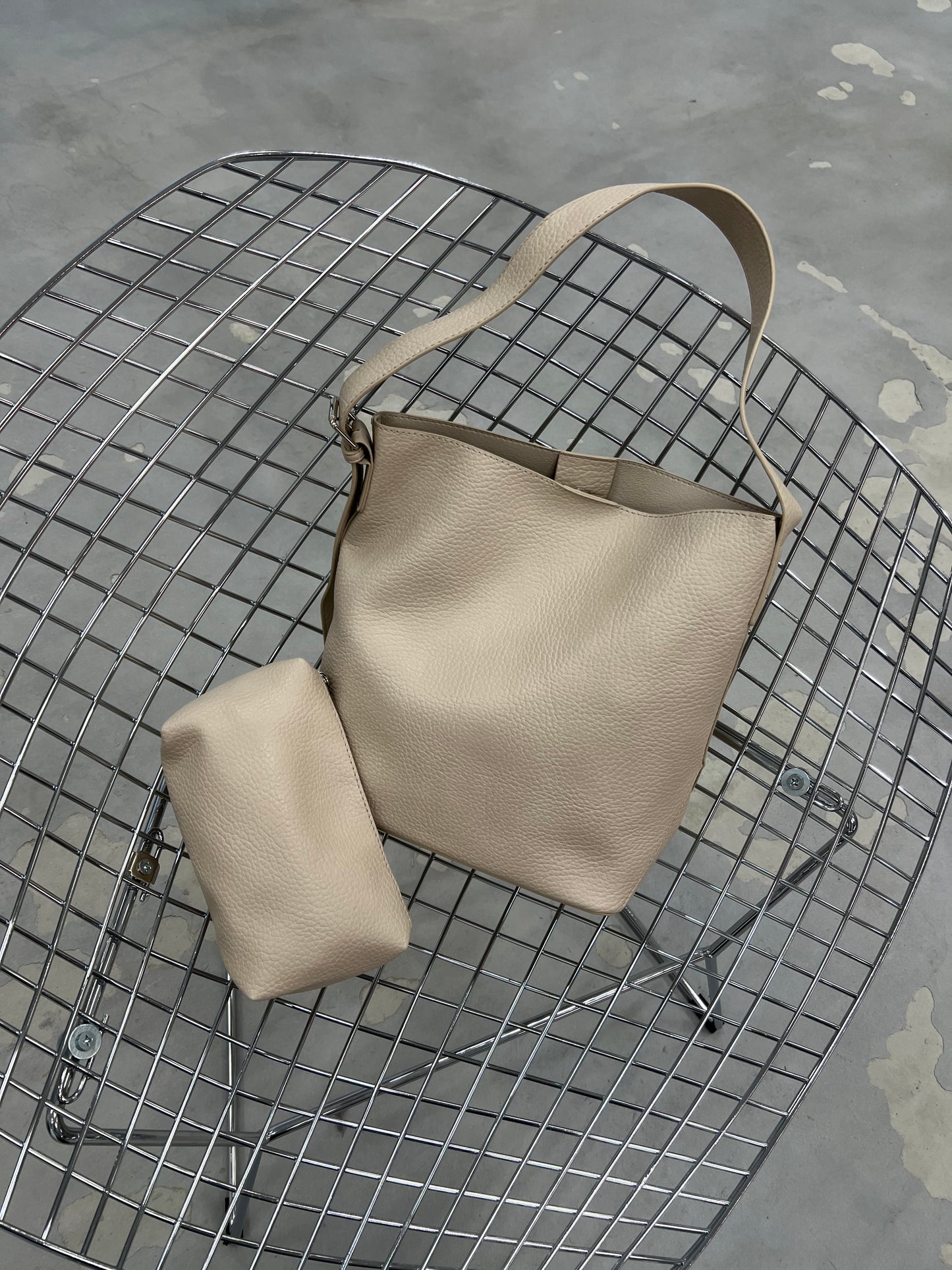 ビーガンレザーワンハンドルバケツBAG