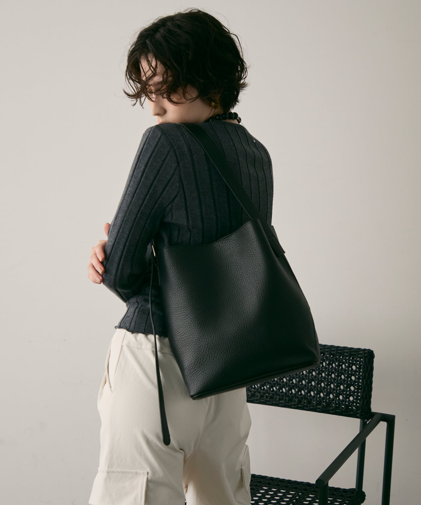 ビーガンレザーワンハンドルバケツBAG