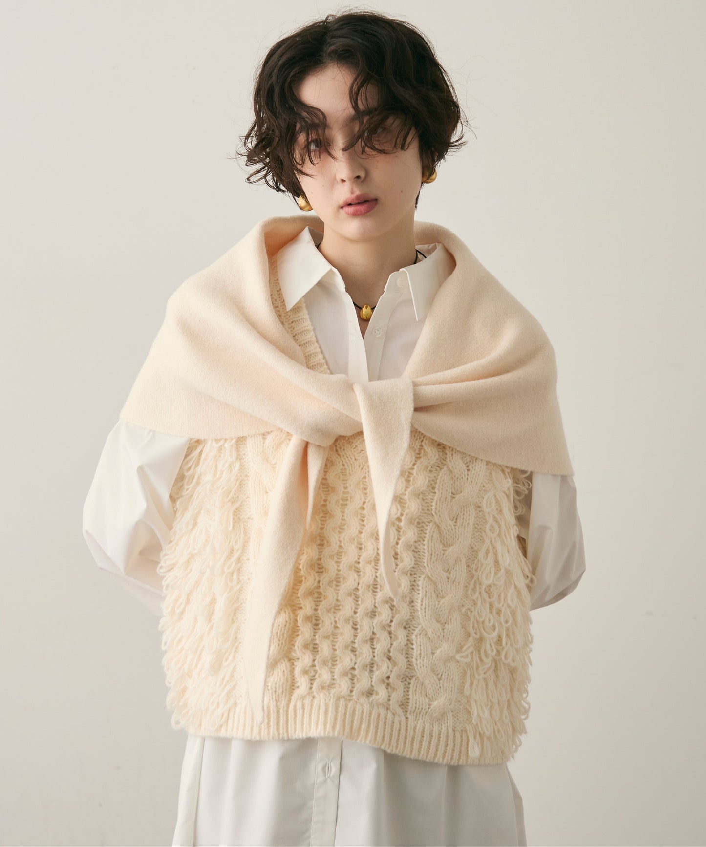 もちもちニットトライアングルスカーフ