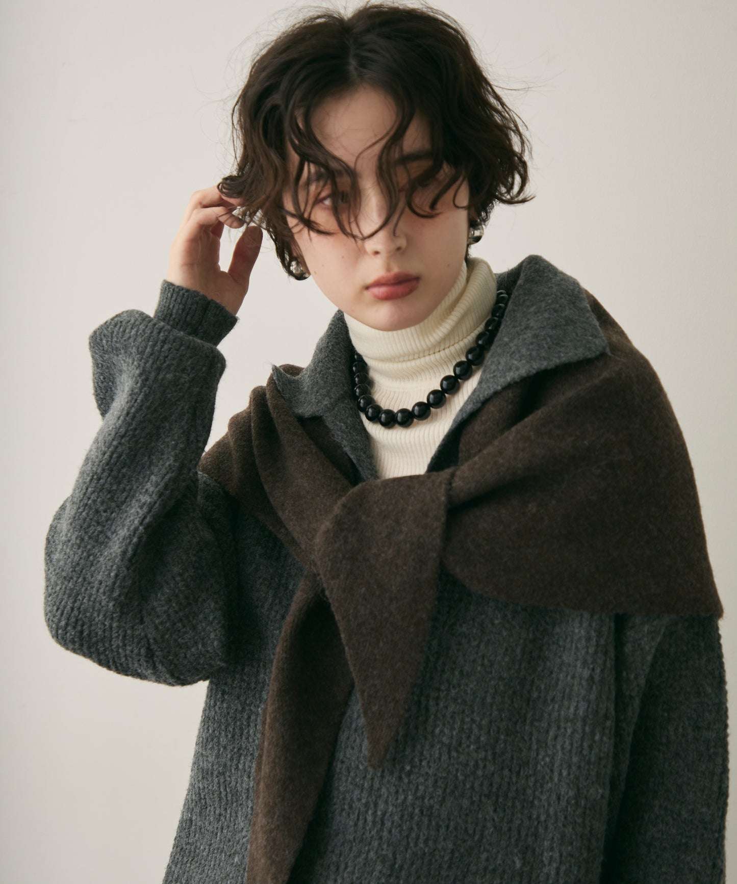 もちもちニットトライアングルスカーフ