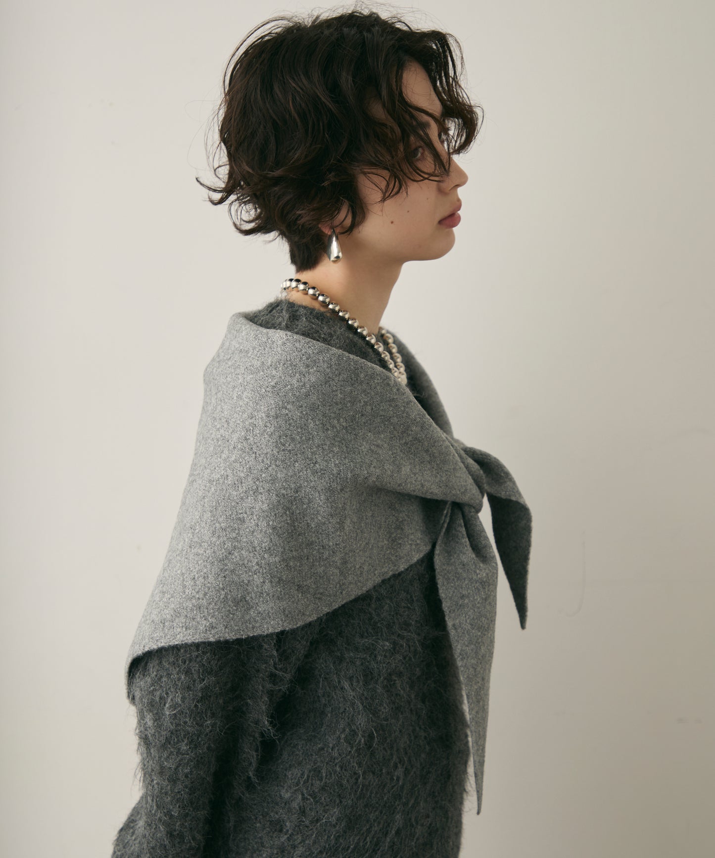 もちもちニットトライアングルスカーフ