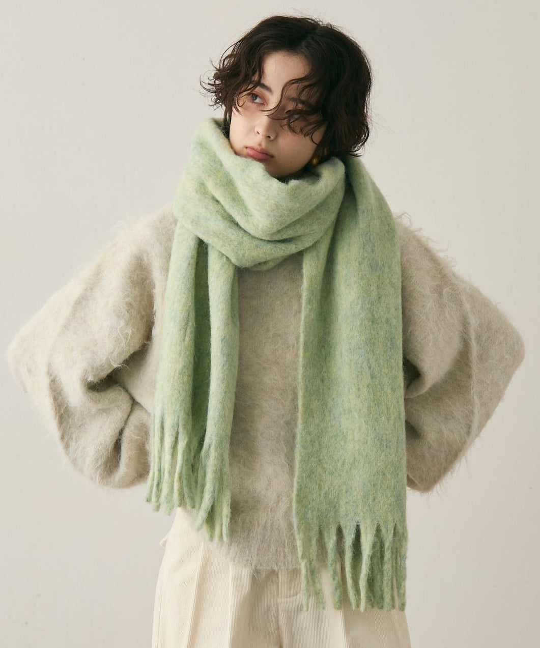 ウール混シャギーマフラー