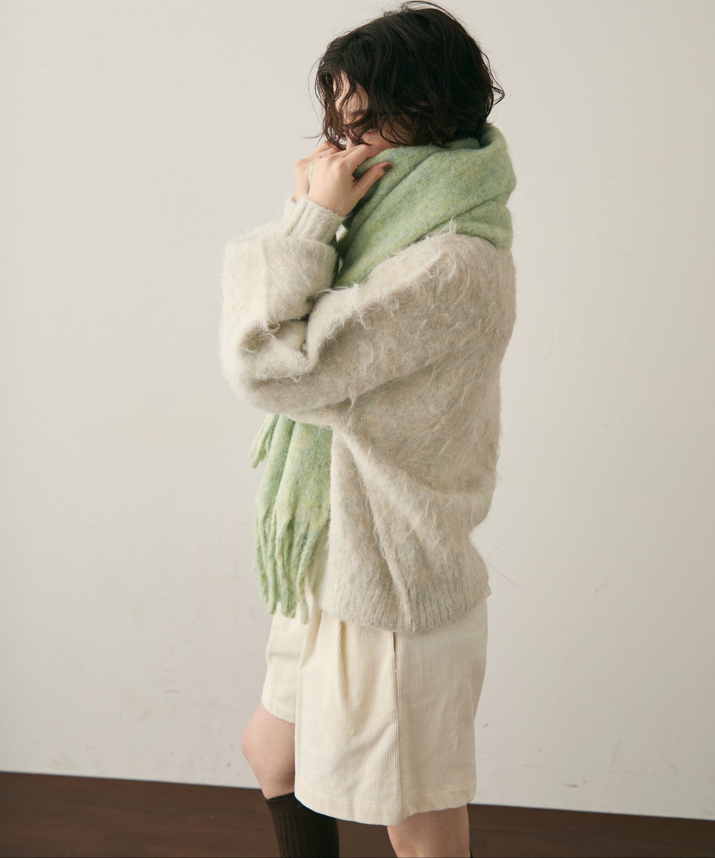 ウール混シャギーマフラー