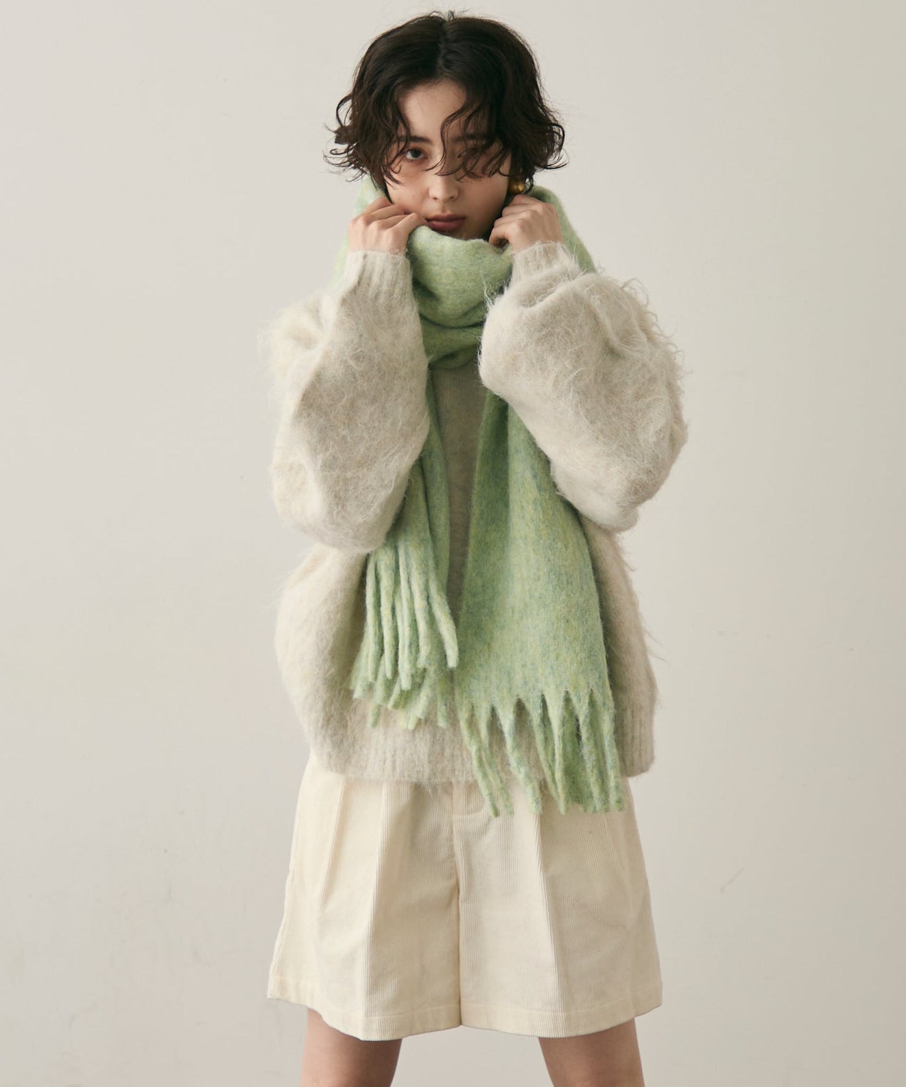 ウール混シャギーマフラー