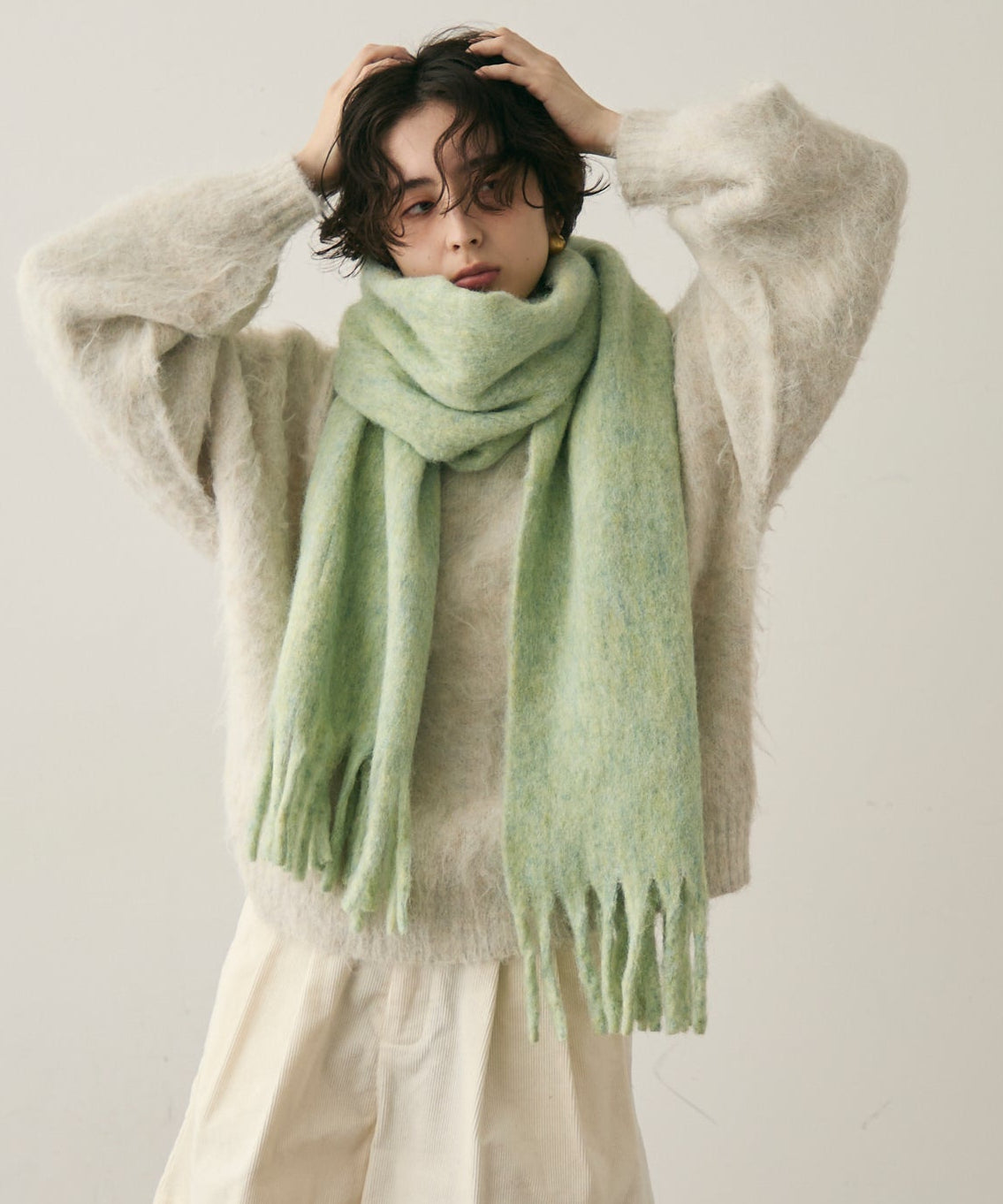 ウール混シャギーマフラー