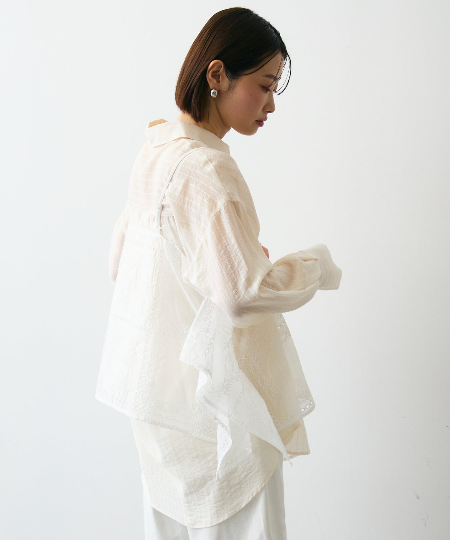 パッチワーク刺繍ランダムヘムキャミ