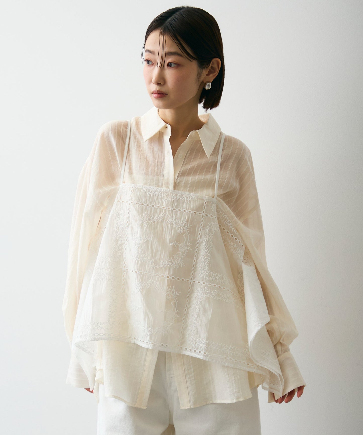 パッチワーク刺繍ランダムヘムキャミ