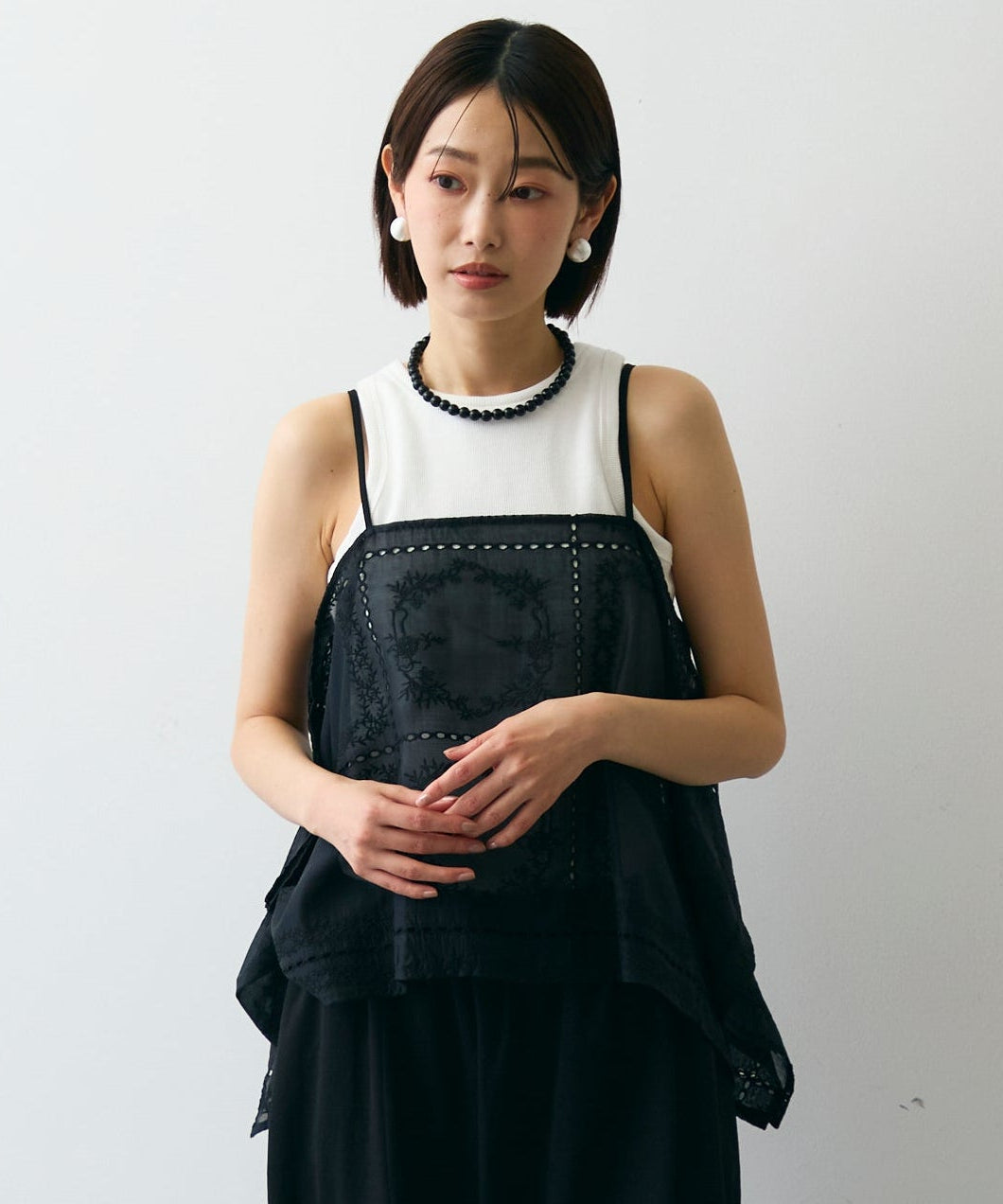 パッチワーク刺繍ランダムヘムキャミ