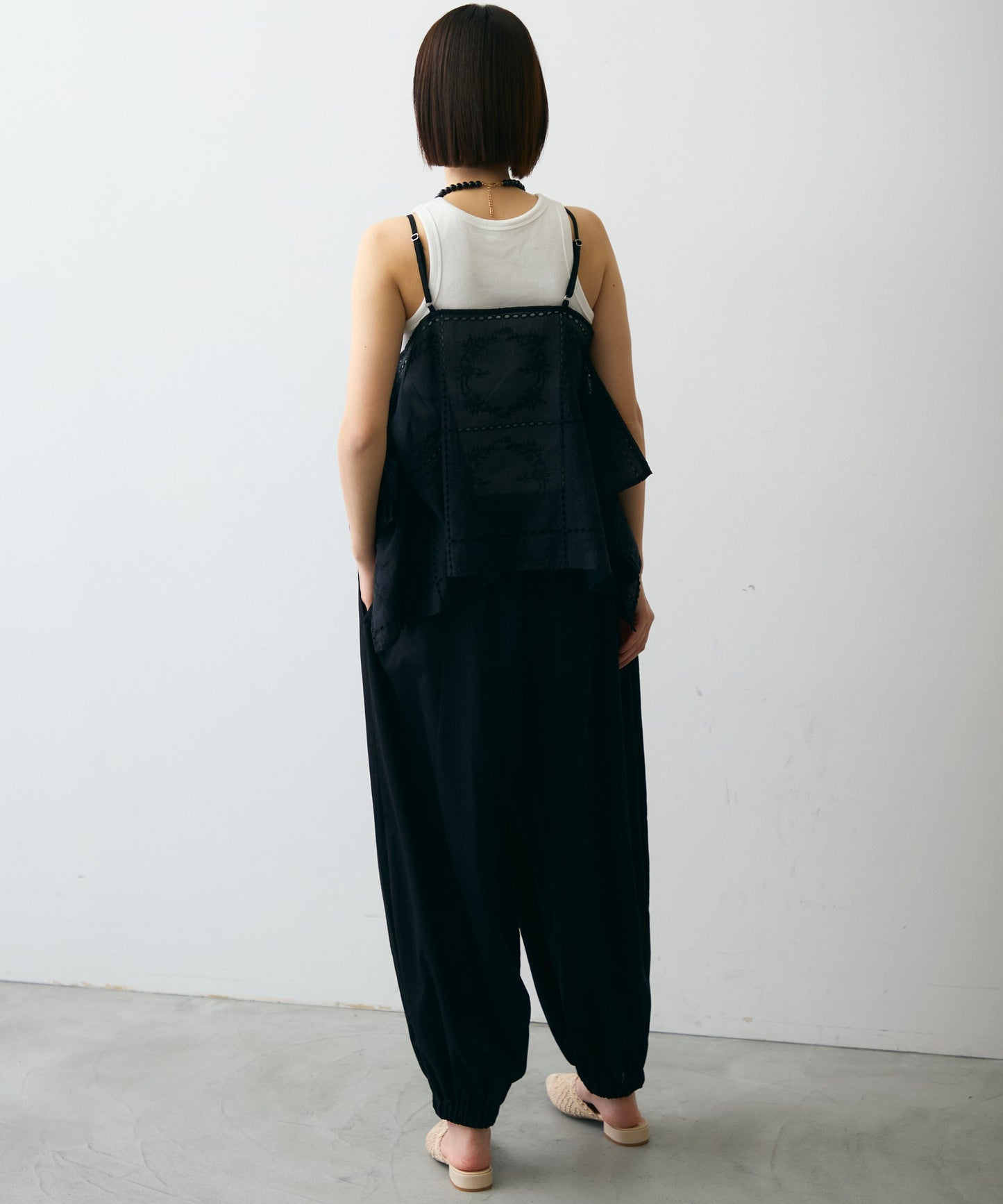 パッチワーク刺繍ランダムヘムキャミ