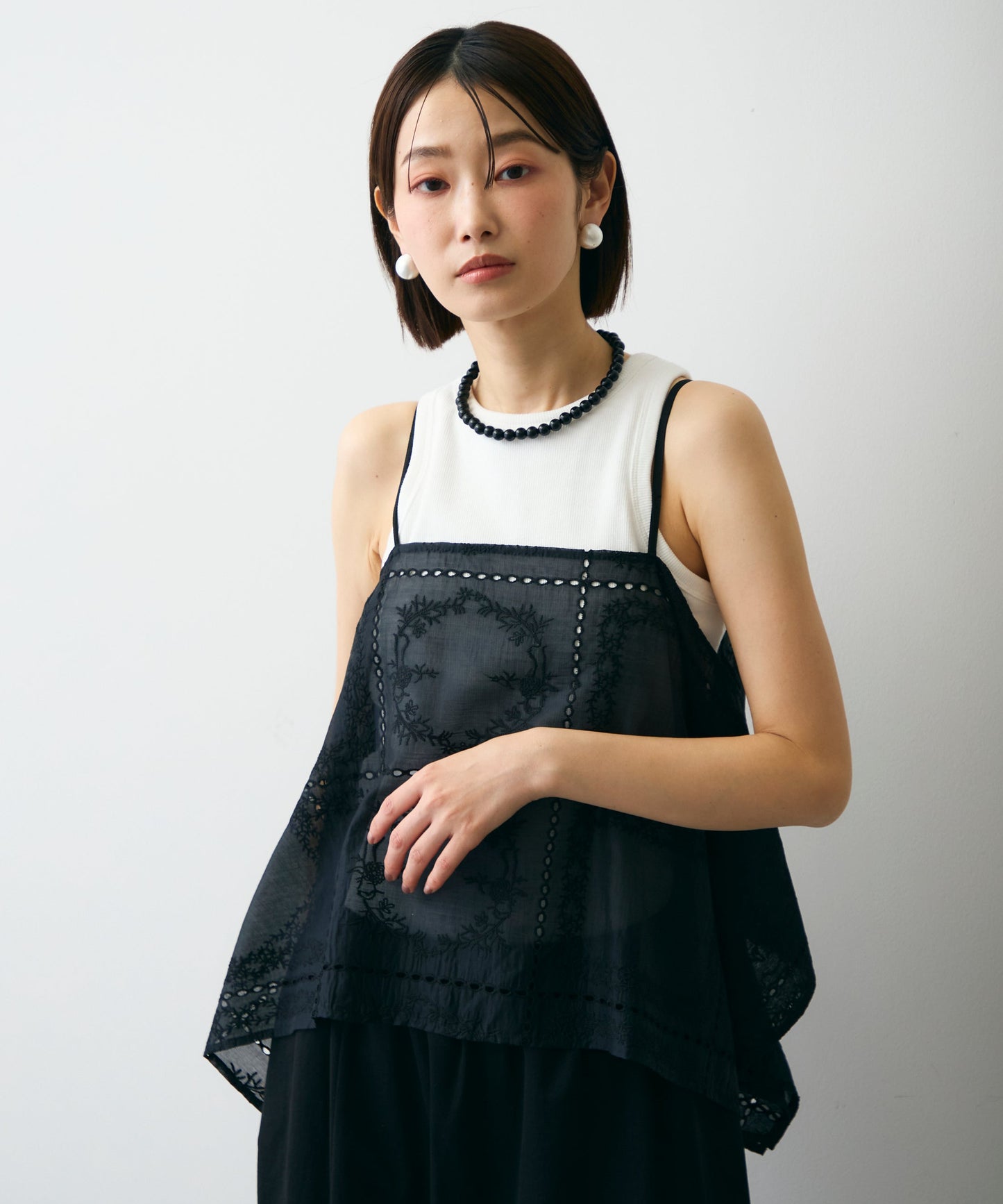 パッチワーク刺繍ランダムヘムキャミ