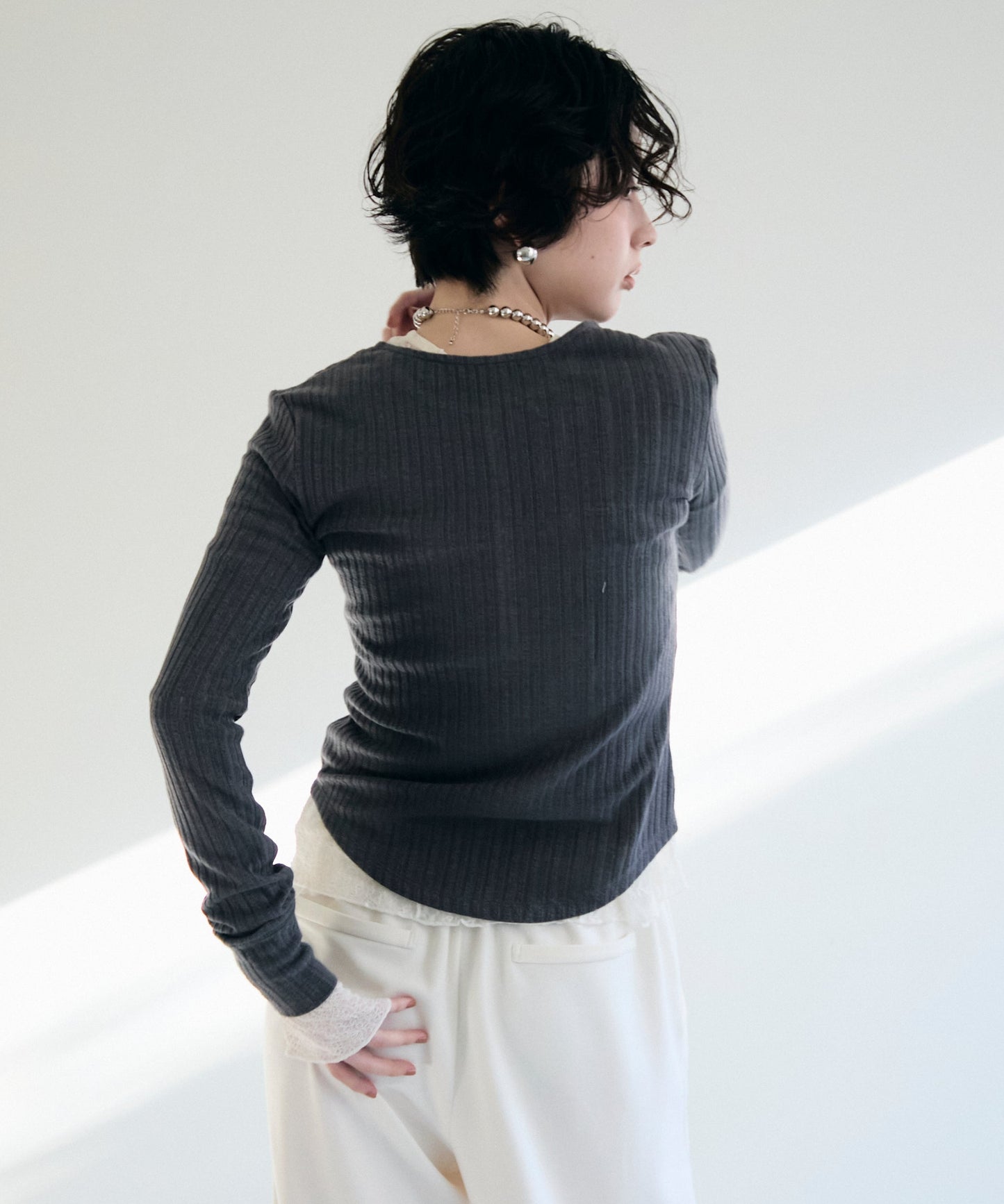 ランダムテレコヘンリーネックプルオーバー