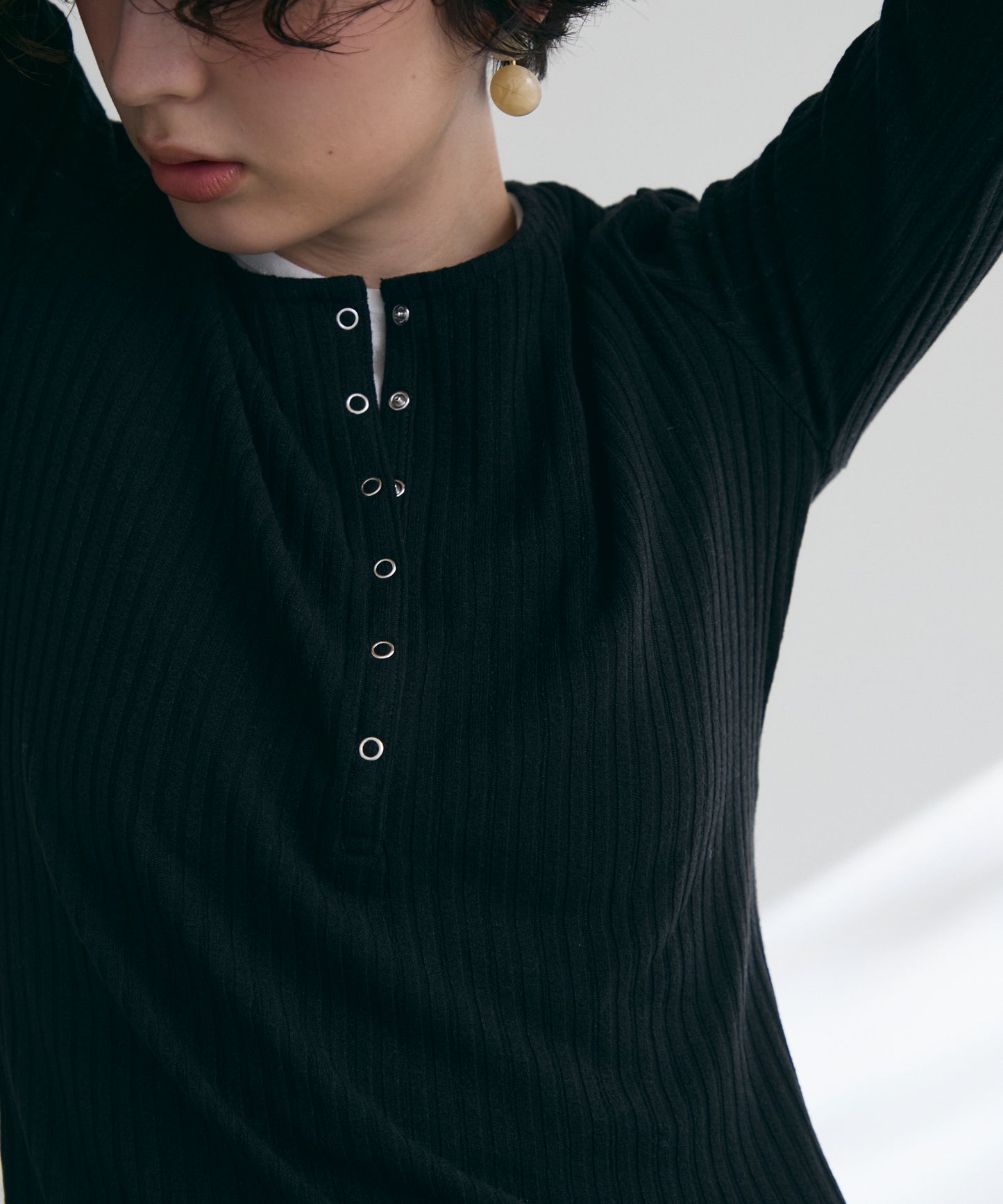 ランダムテレコヘンリーネックプルオーバー