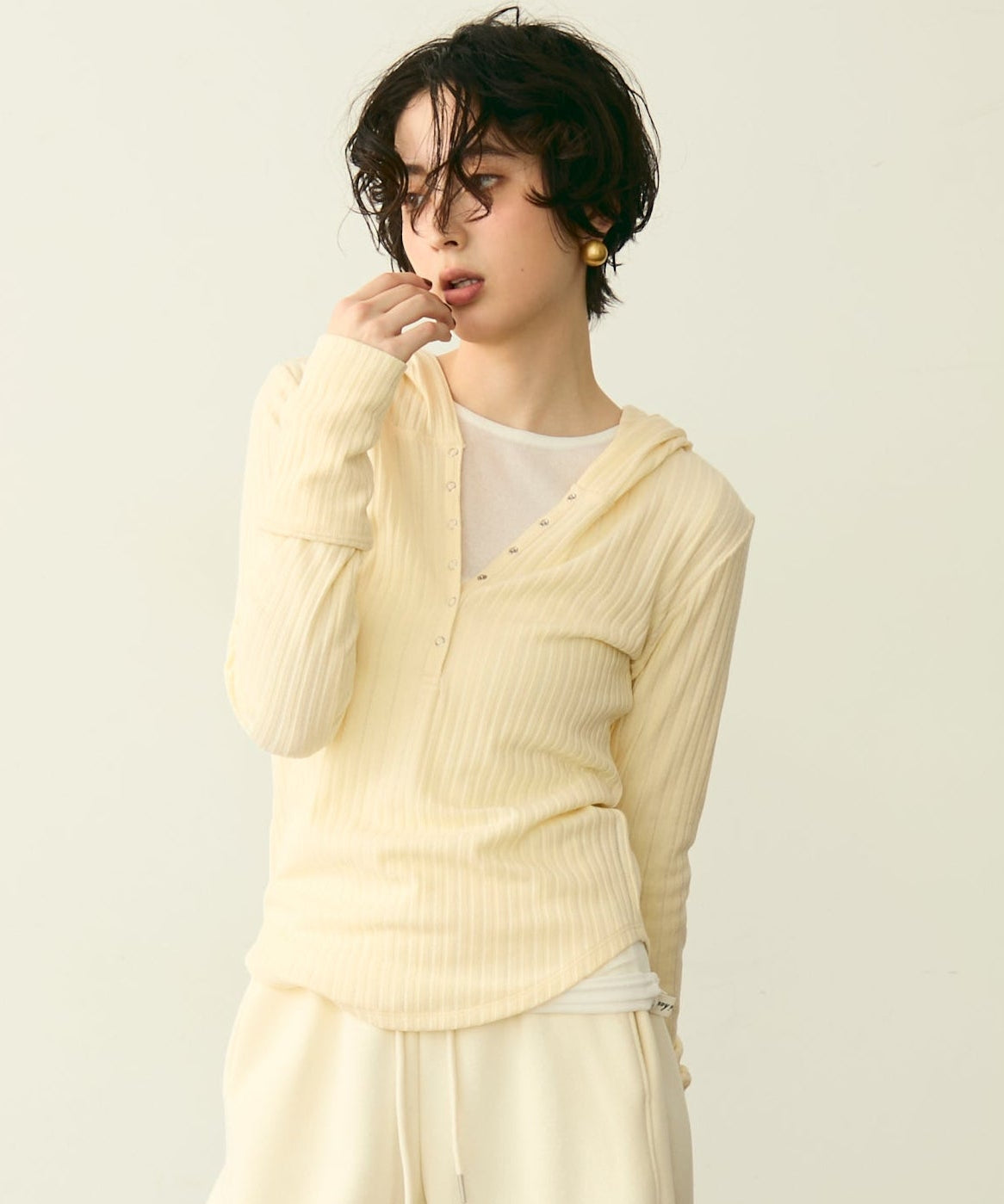 ランダムテレコフーディーロンT