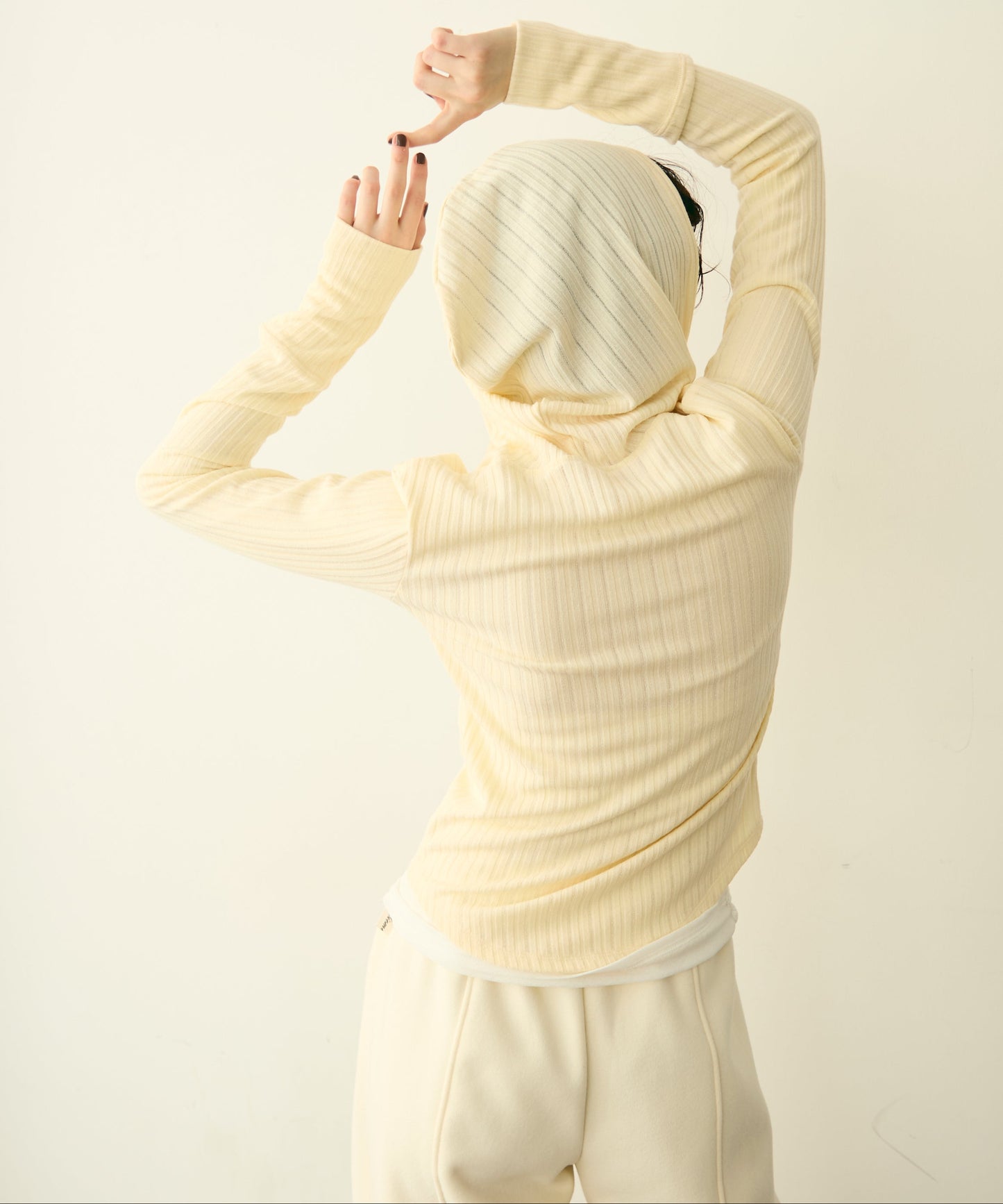 ランダムテレコフーディーロンT