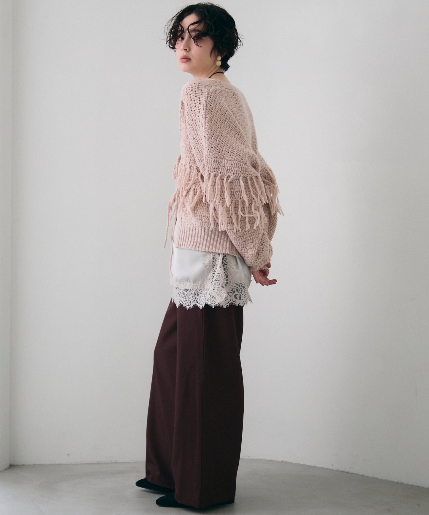 タック編み裏使いフリンジカーディガン