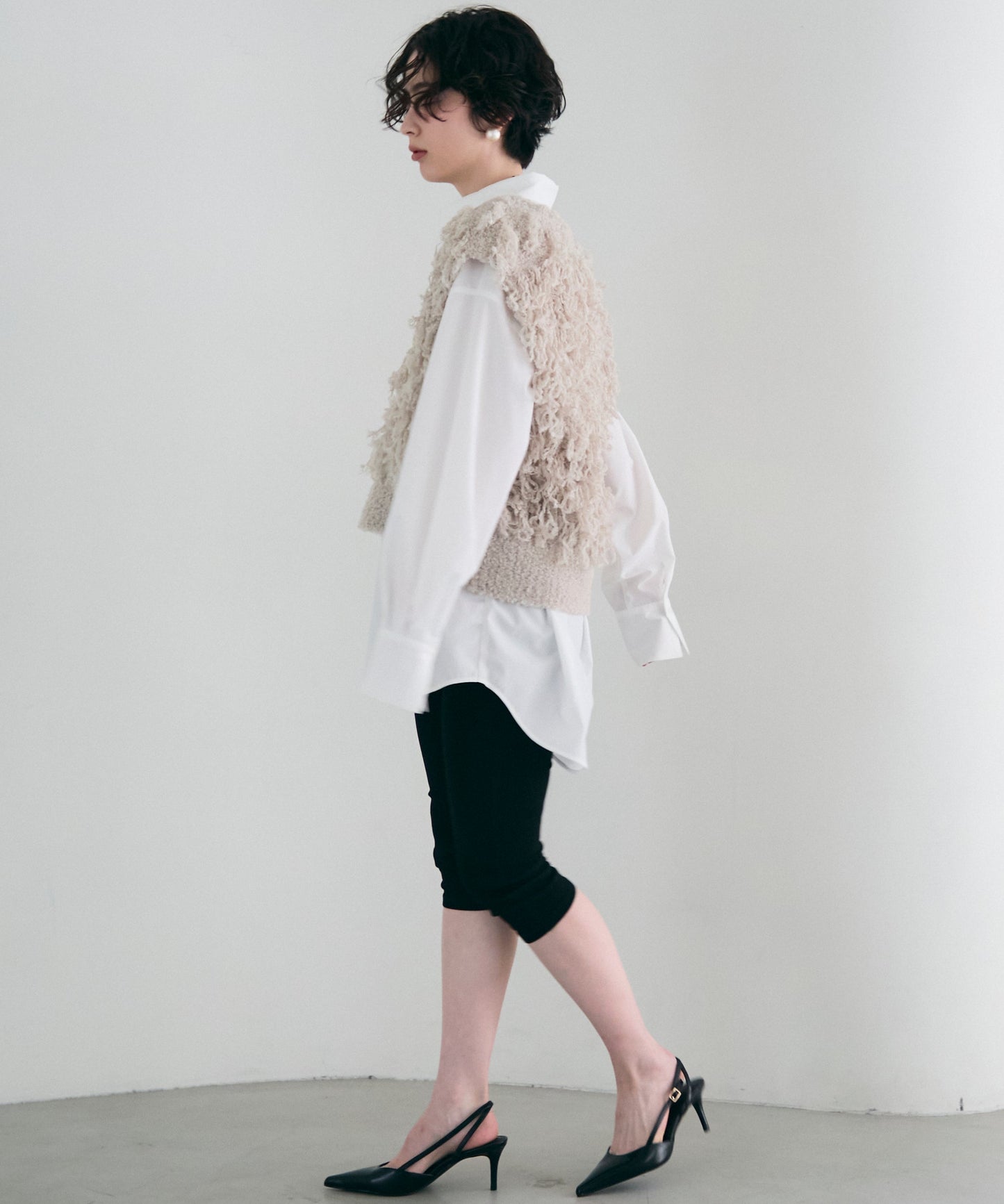 ループ編みUネックニットベスト