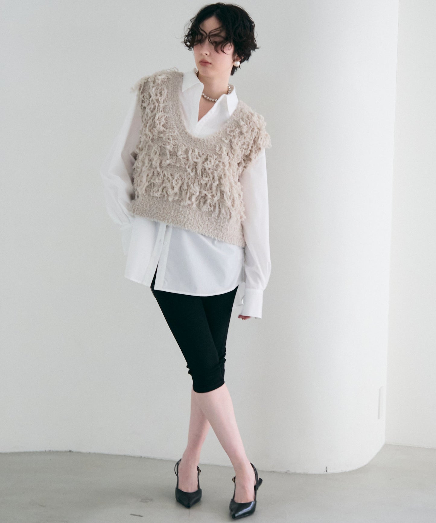 ループ編みUネックニットベスト