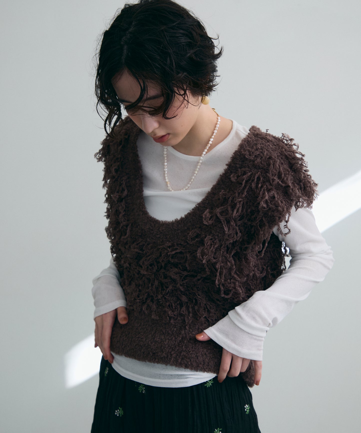 ループ編みUネックニットベスト