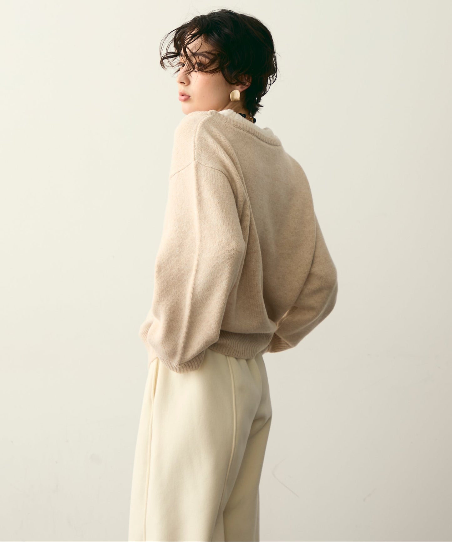 フェイクレイヤードニットプルオーバー