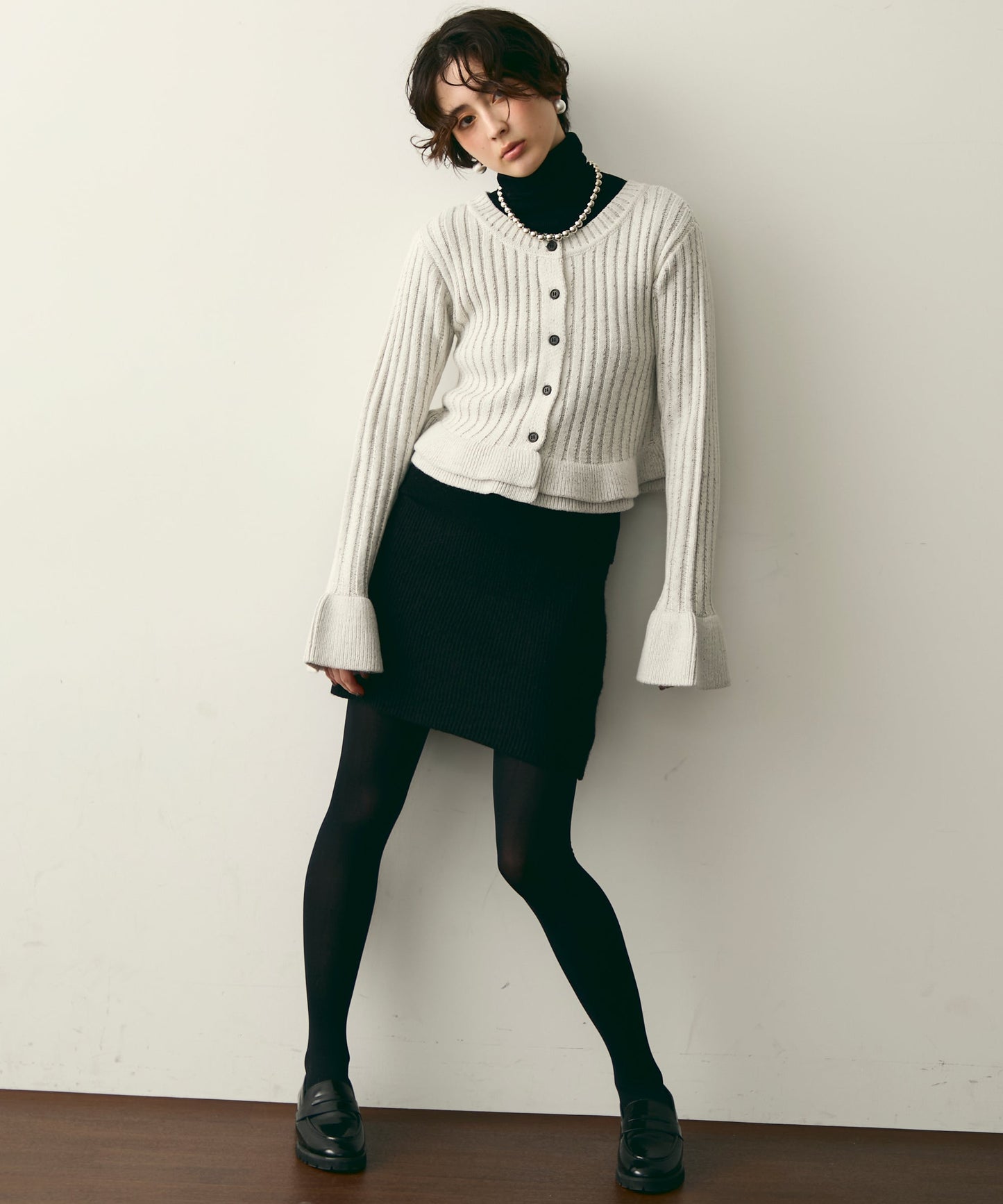 前後2WAYバルキーフリルヘムニットカーディガン