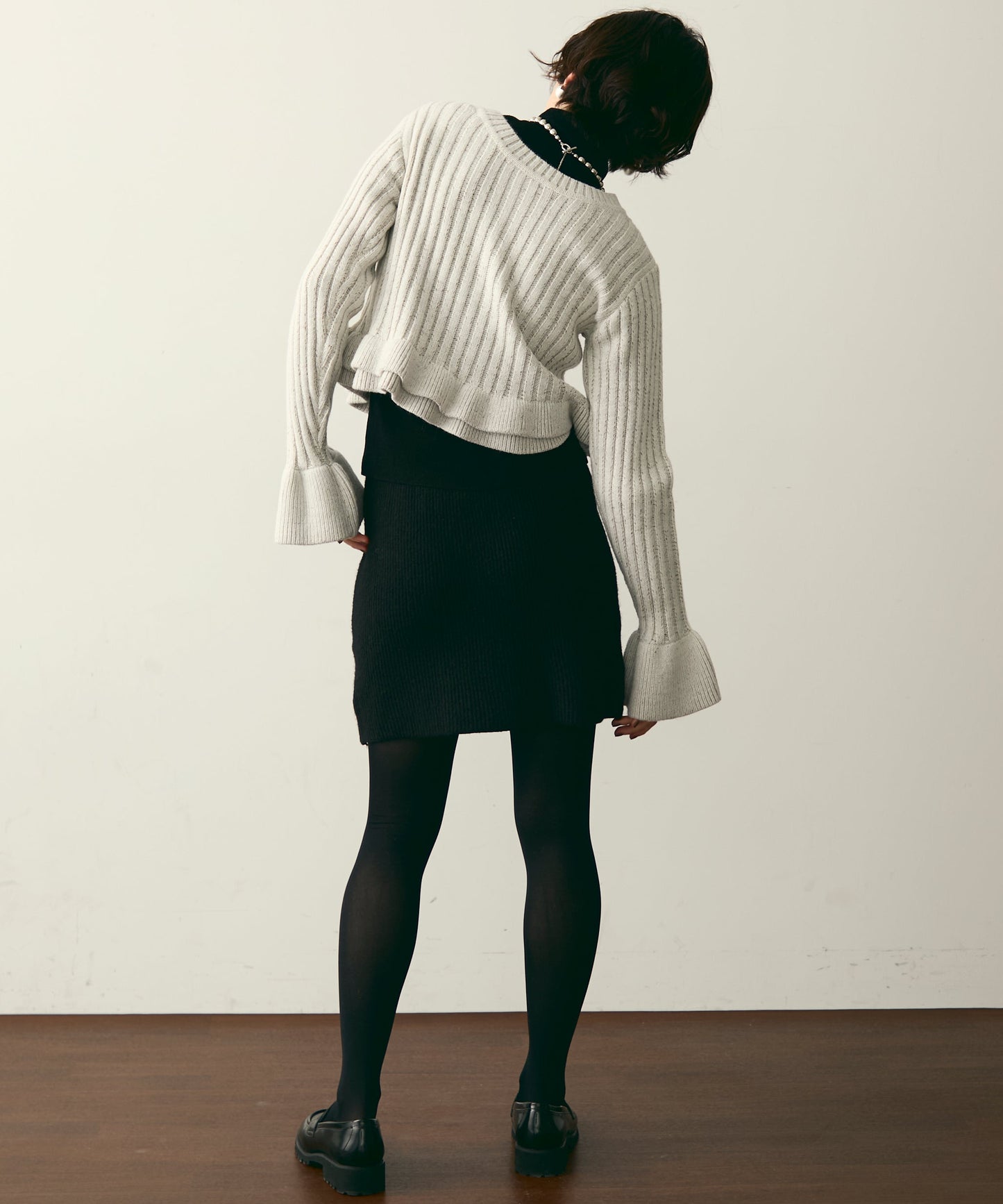 前後2WAYバルキーフリルヘムニットカーディガン