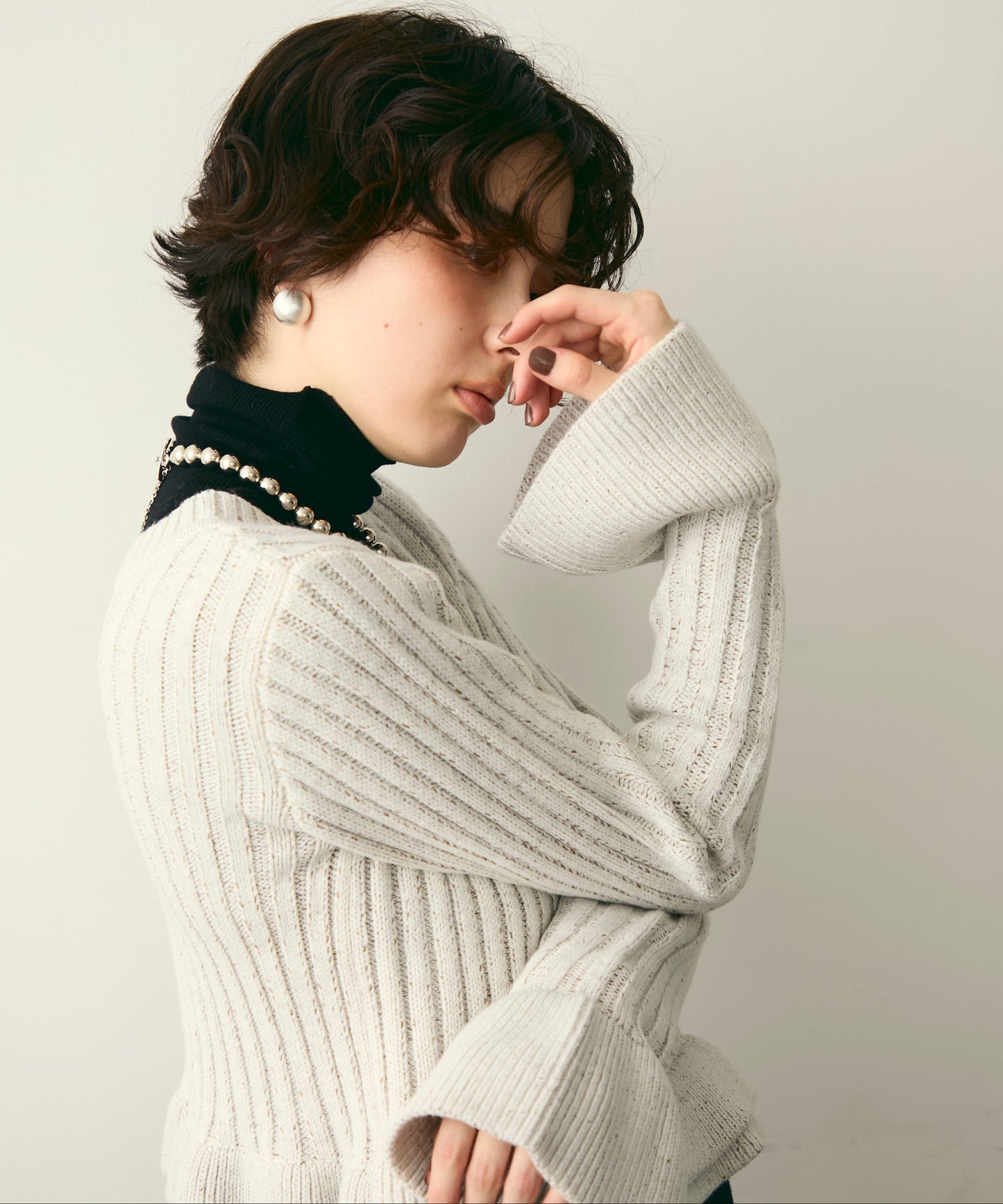 前後2WAYバルキーフリルヘムニットカーディガン