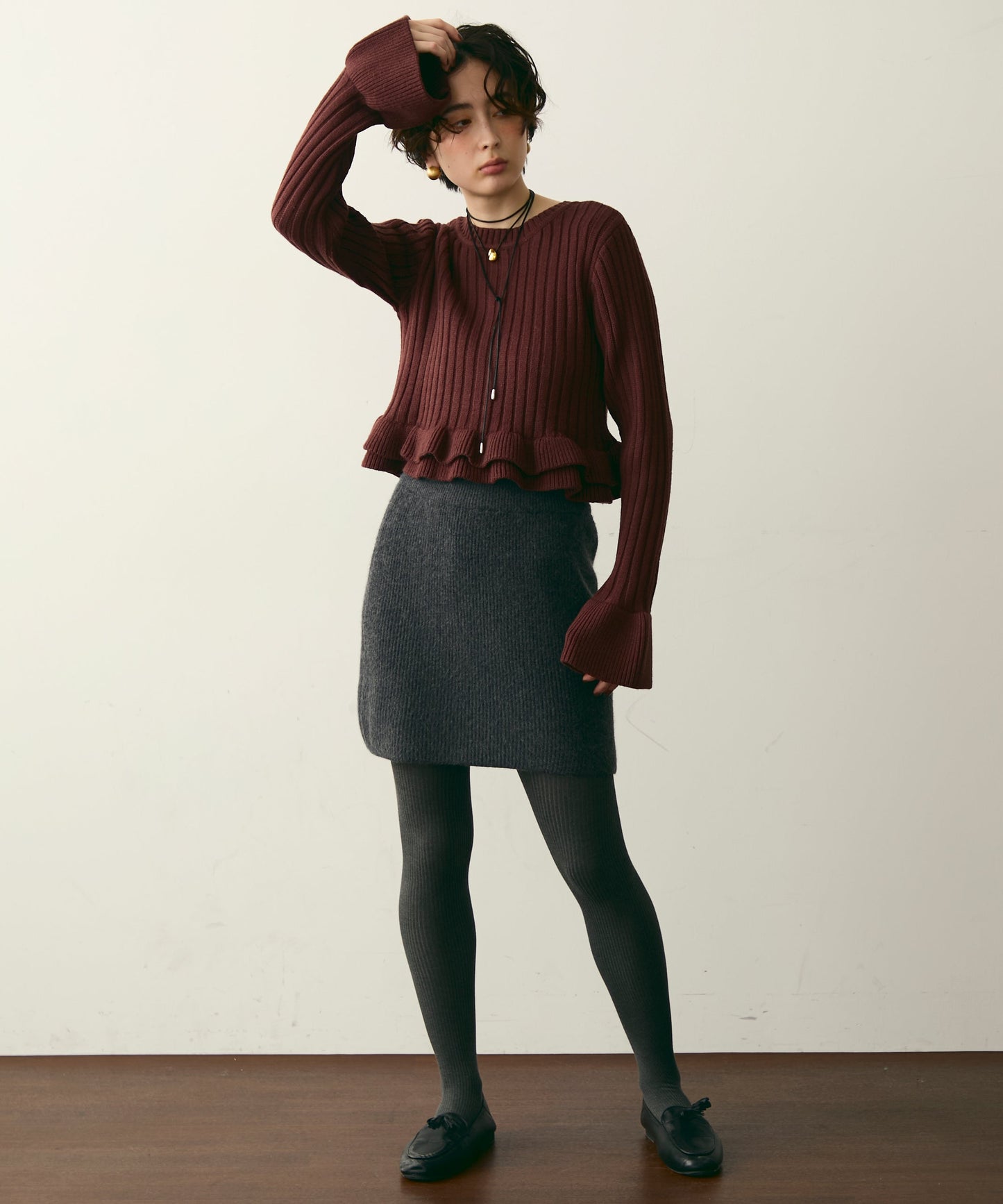 前後2WAYバルキーフリルヘムニットカーディガン