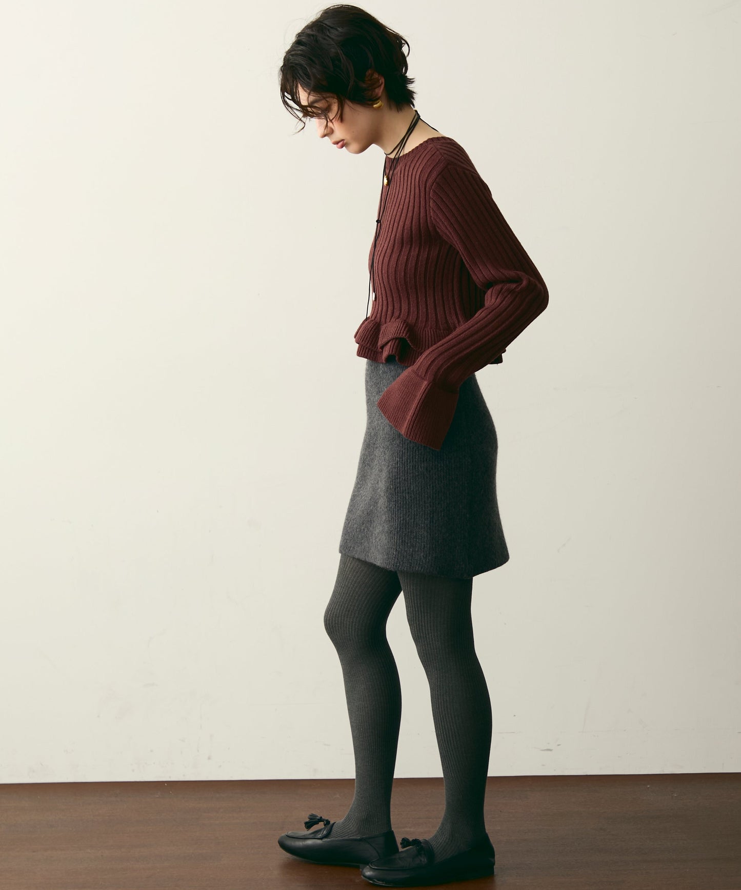 前後2WAYバルキーフリルヘムニットカーディガン