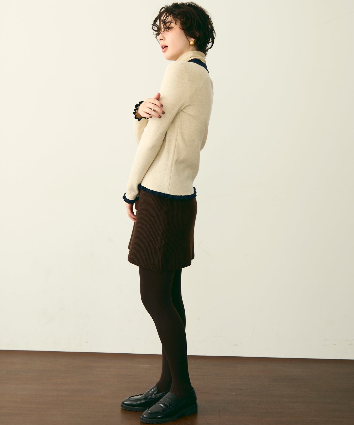 バイカラーポロ襟フリルヘムニットプルオーバー