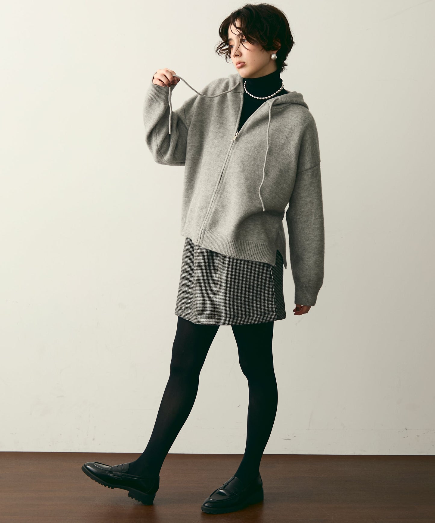 メランジニットZIPパーカー